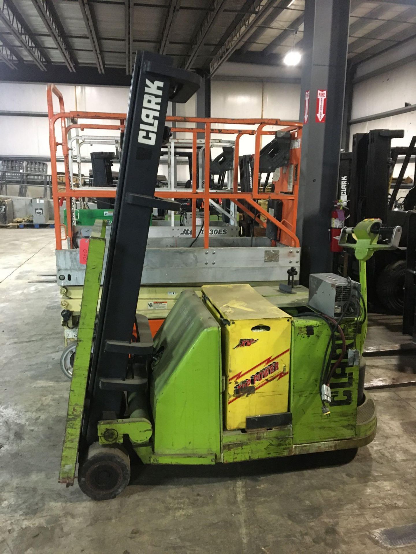 Electric Narrow aisle reach truck, Clark, ST30B, Max Ht 130, Max Cap 3000, Hrs 1129