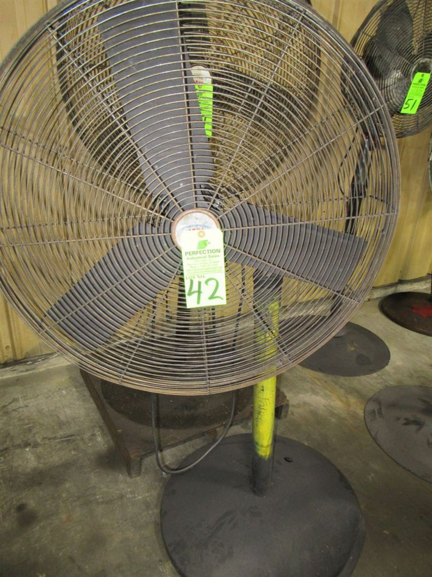 30" Pedestal Fan