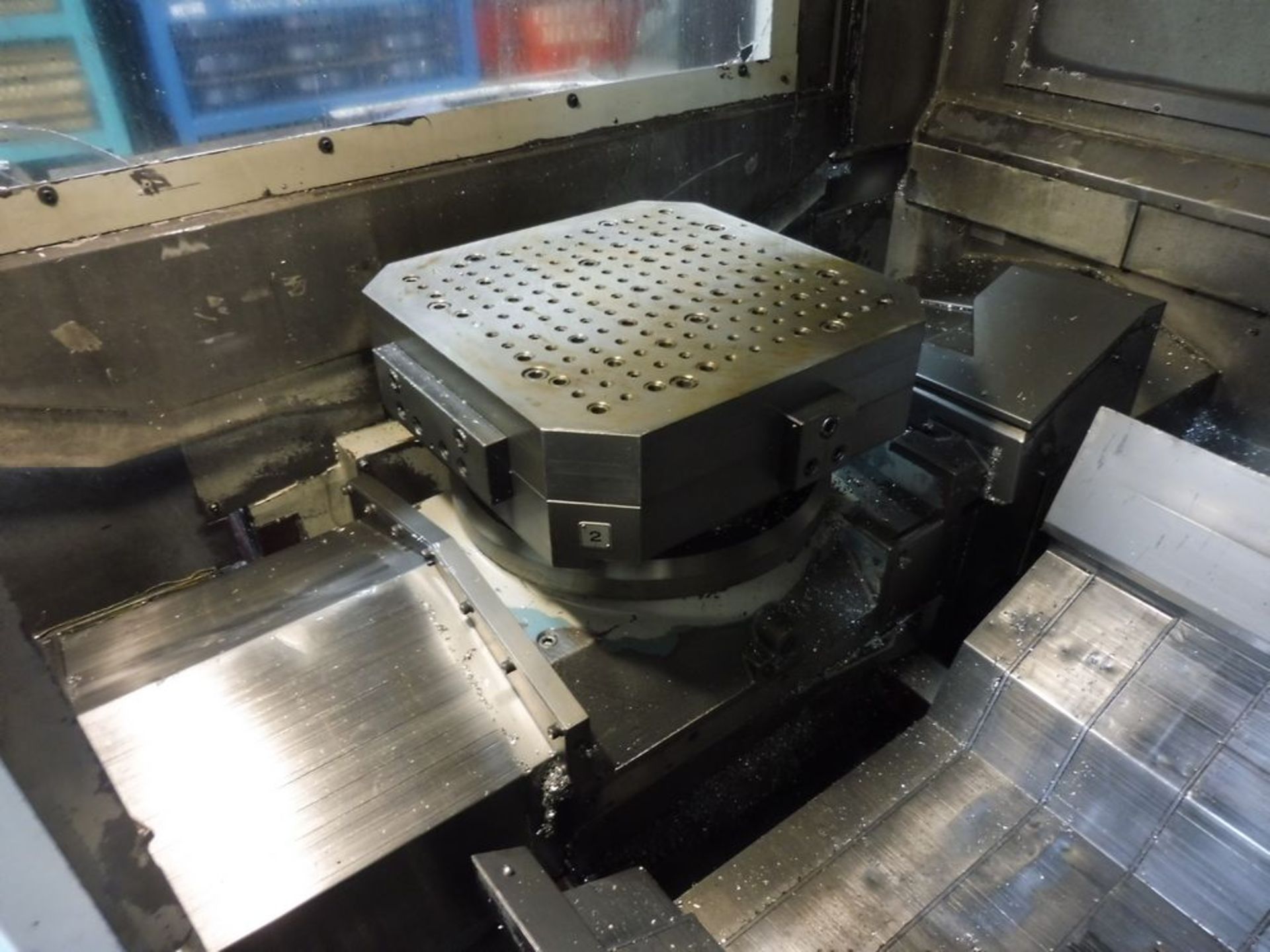 MAZAK FH580/40N CNC Horizontal Machining Center, s/n 243-119202, (2) 19.6" x 19.6" Pallets, CAT 40 - Image 4 of 8