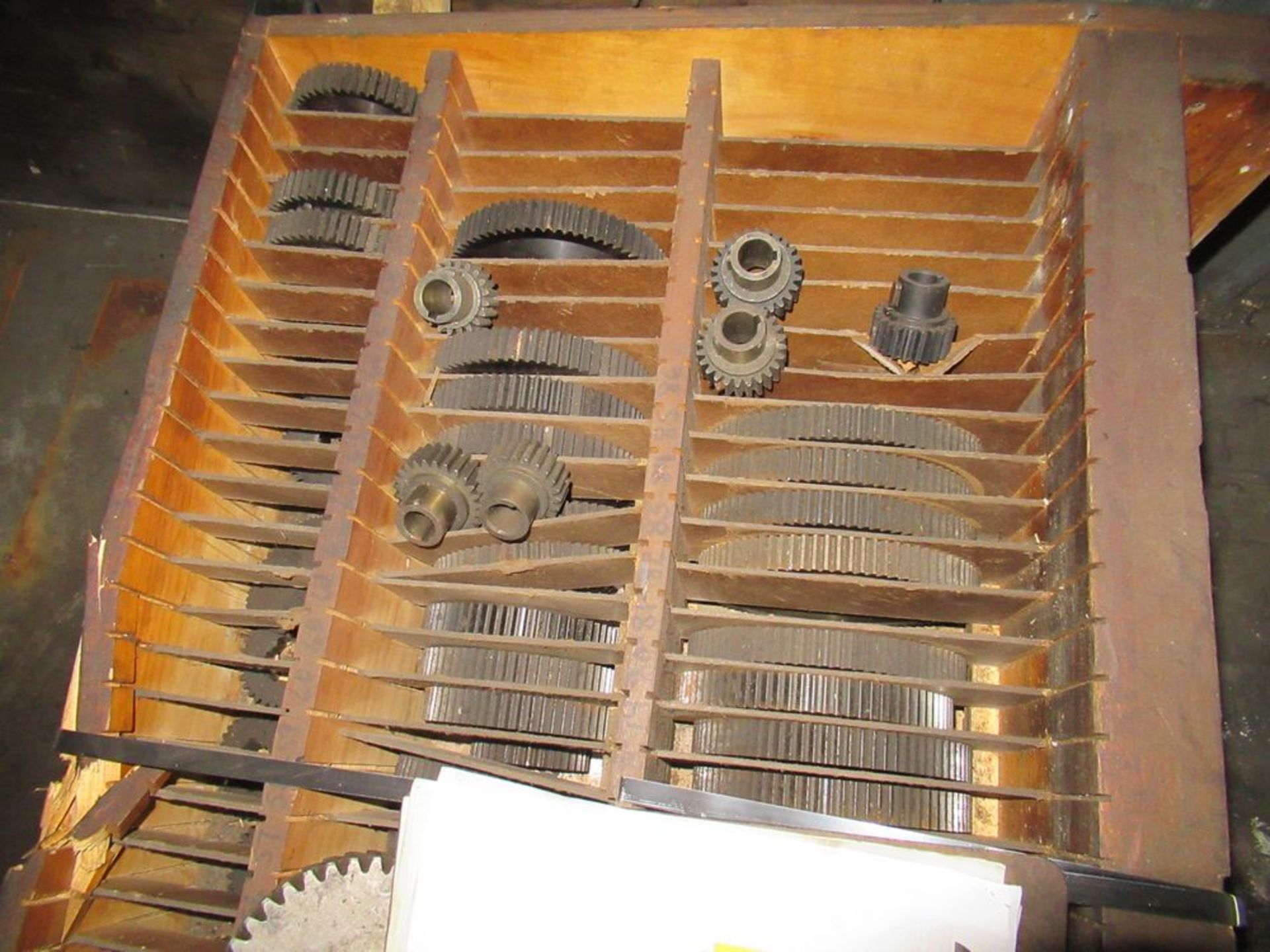 Lot. Machine Parts, Tooling, Hyd. Unit, Gears, Electrical ($50 Rigging Cost) - Image 6 of 7