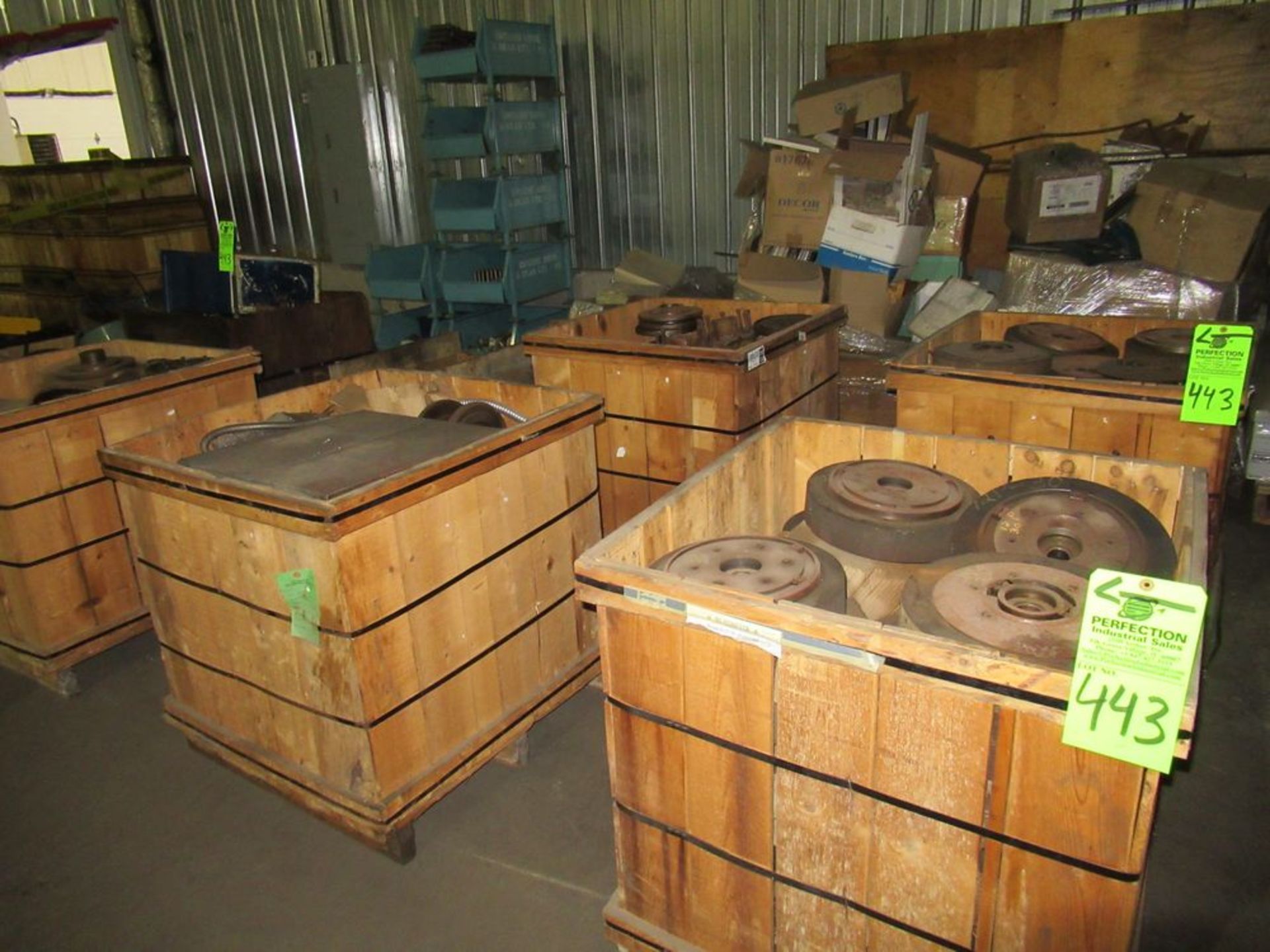 Lot. Assorted Lathe Chuck Holders Machine Parts, Gears On 12 Boxes/Pallets ($150 Rigging Cost) - Image 2 of 5