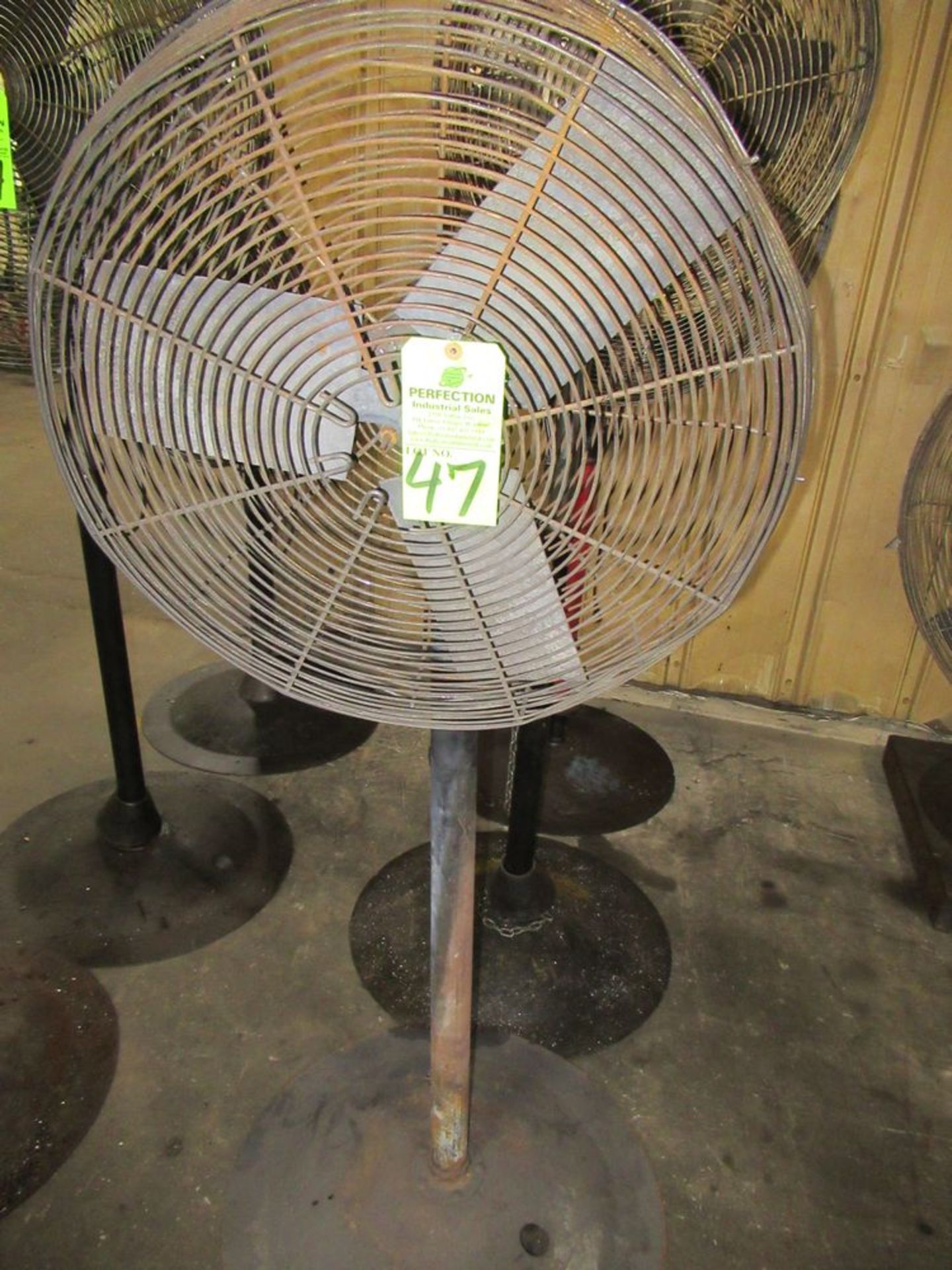 24" Pedestal Fan