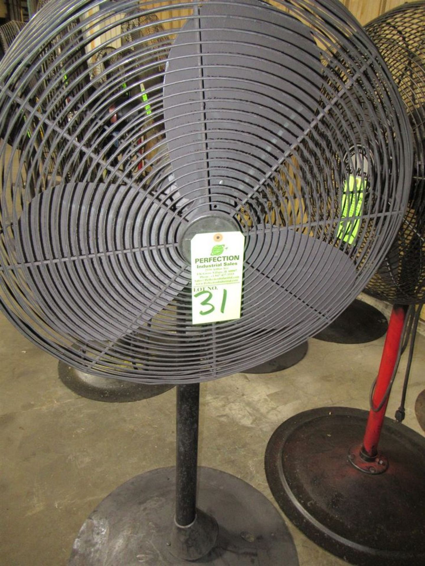 24" Pedestal Fan