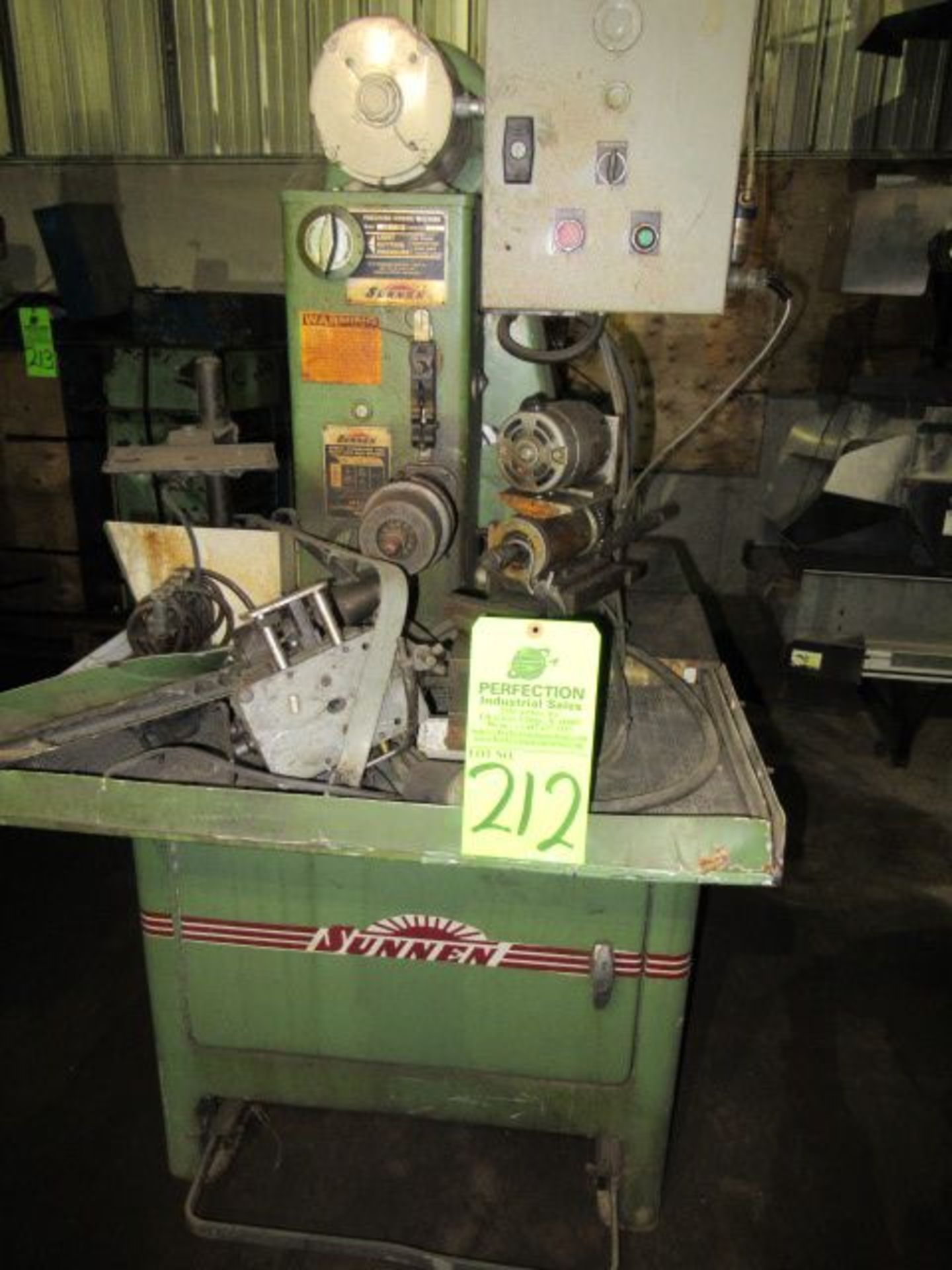 SUNNEN Honing Machine, M/N MBB-1660, s/n 93432 ($75 Rigging Cost)