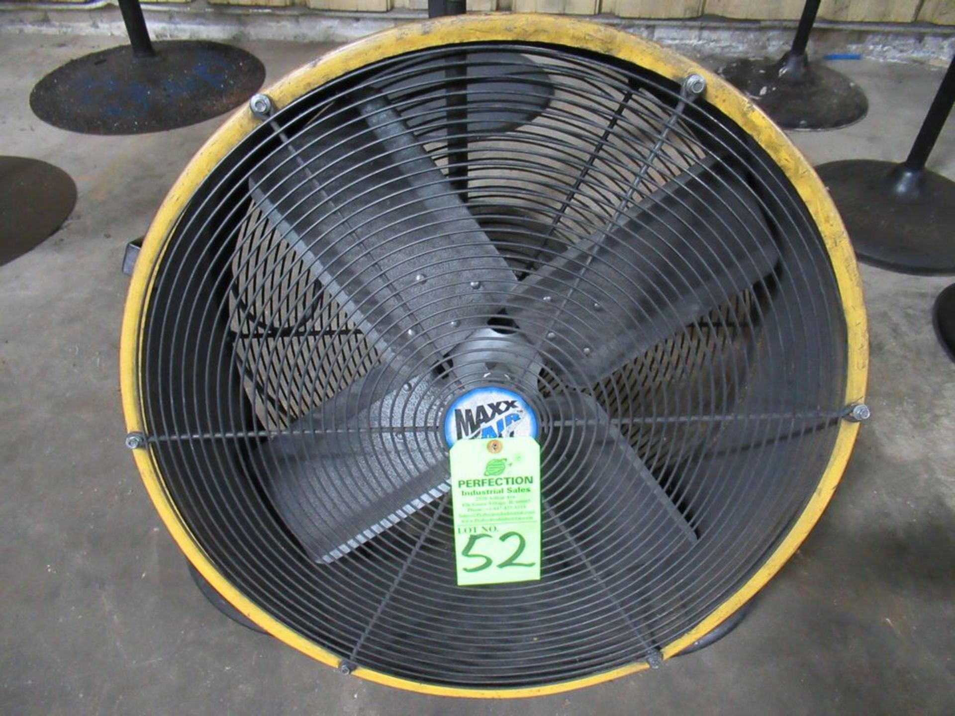 24" Maxx-Air Floor Fan