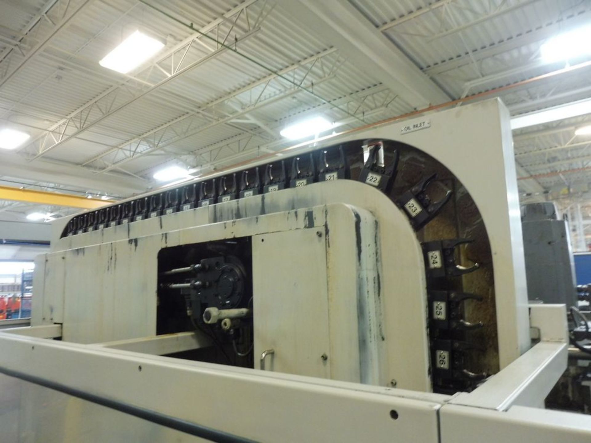 MAZAK FH580/40N CNC Horizontal Machining Center, s/n 243-119202, (2) 19.6" x 19.6" Pallets, CAT 40 - Image 5 of 8