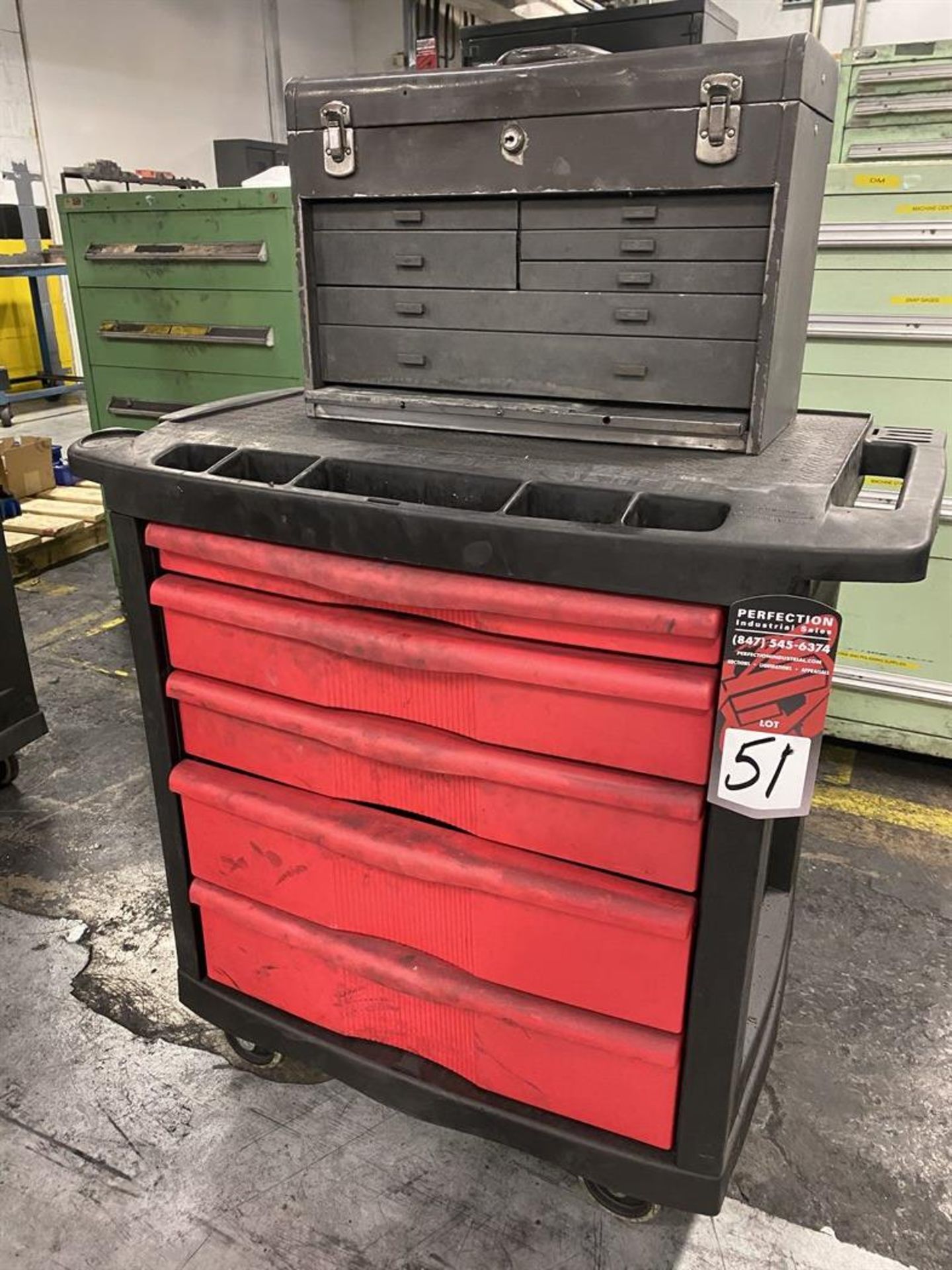 Rubbermaid Rolling Base Cabinet Tool Box w/ Craftsman Topper Tool Box