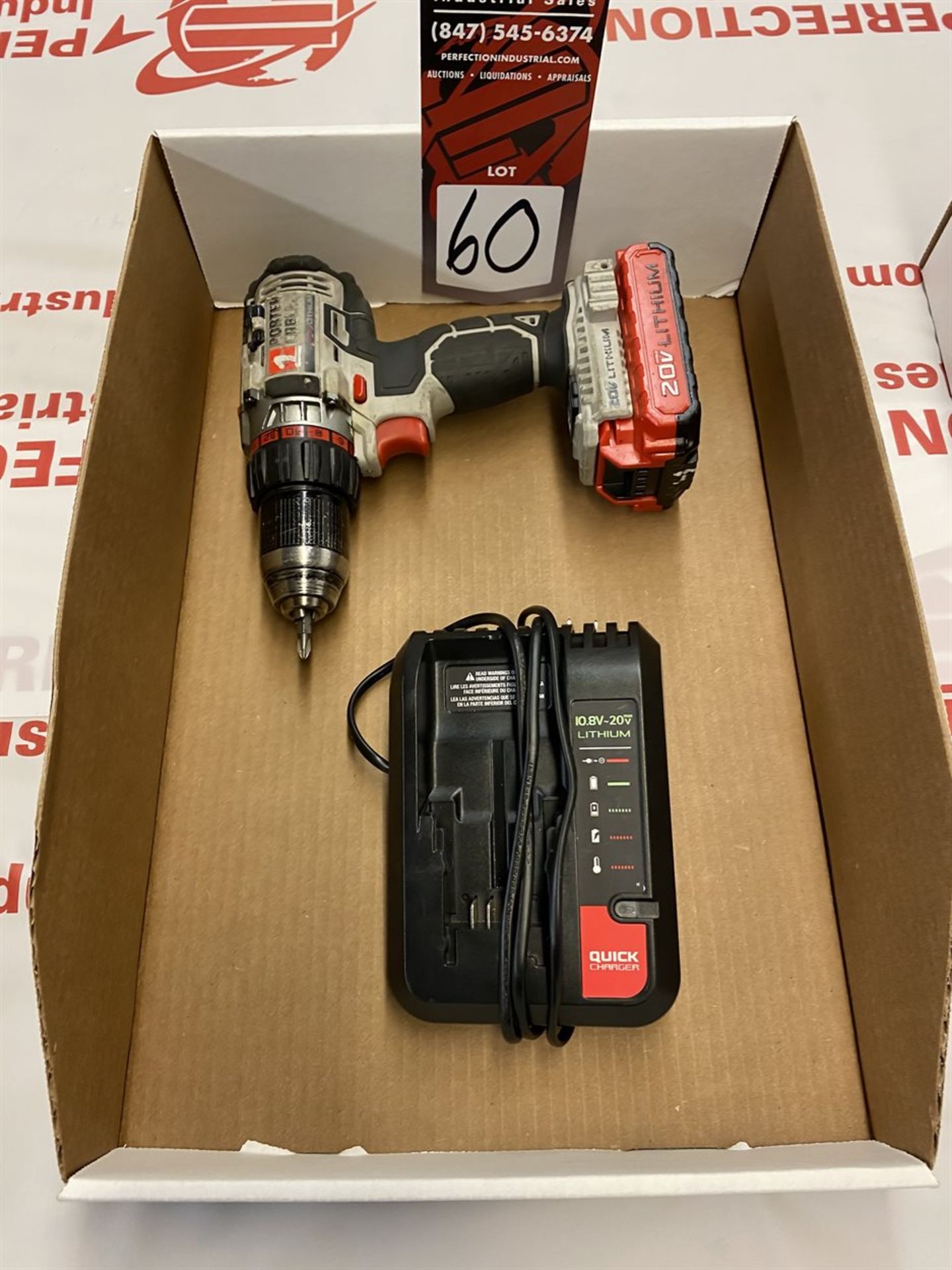 PORTER CABLE Cordless Drill w/ Battery and Charger