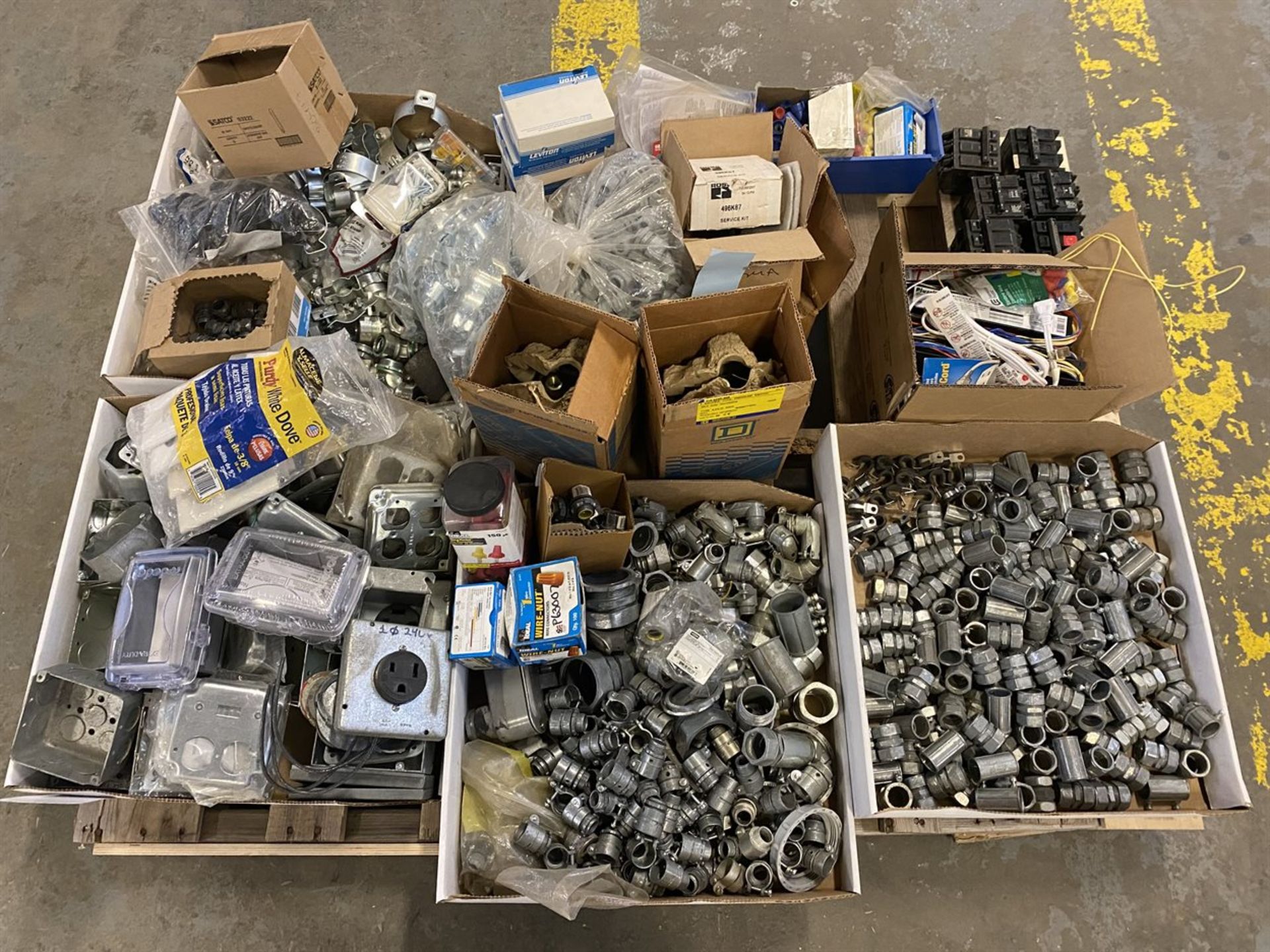 Lot of Assorted Electrical Fittings and Circuit Breakers