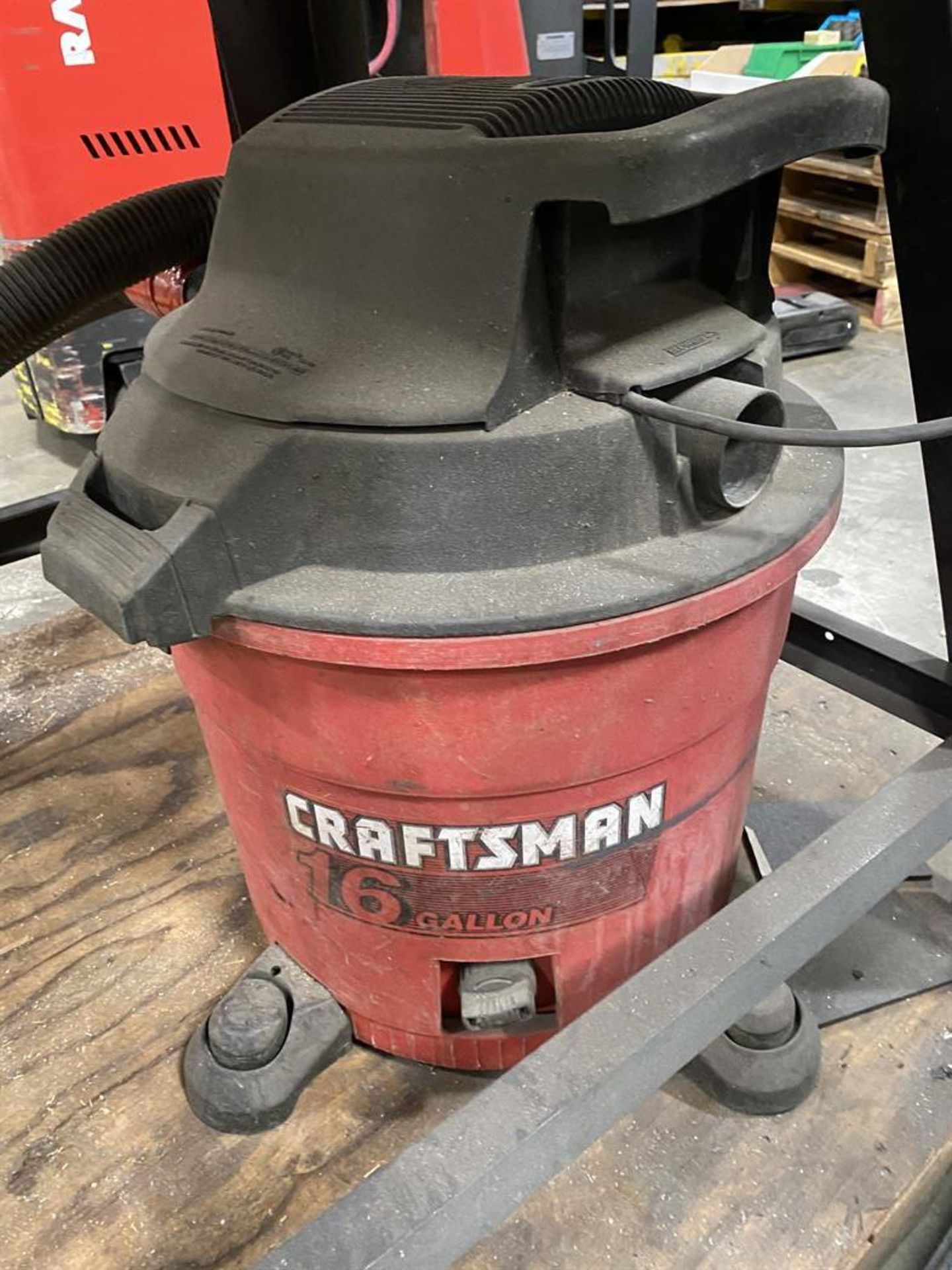 Craftsman 12" Radial Arm Saw w/ Craftsman 16 Gallon Shop Vac - Image 6 of 6