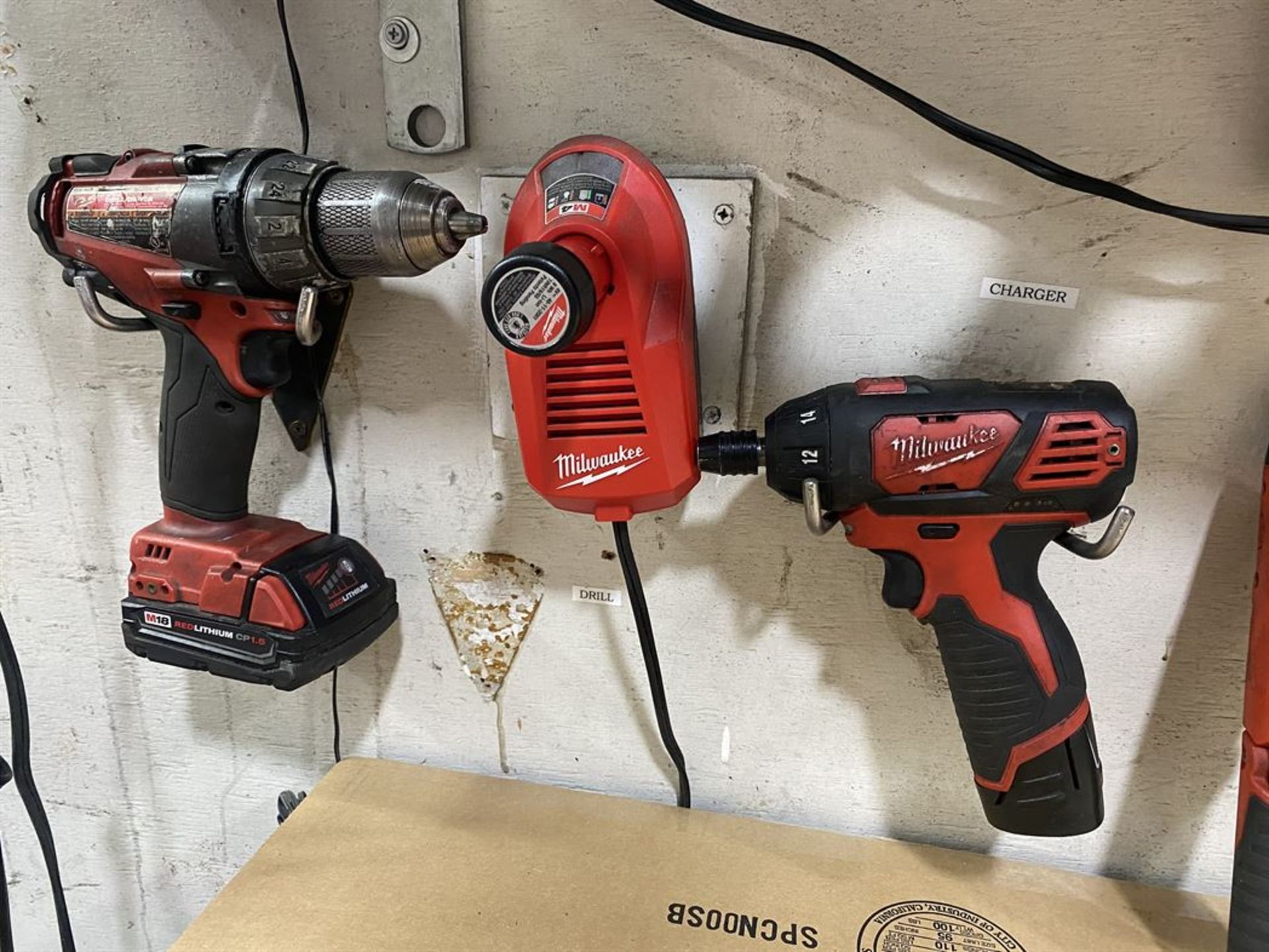 Lot Comprising Milwaukee 18V Drill Driver, 12V Screw Gun, (2) 12V Screw Driver w/ (3) Charger and - Image 2 of 4