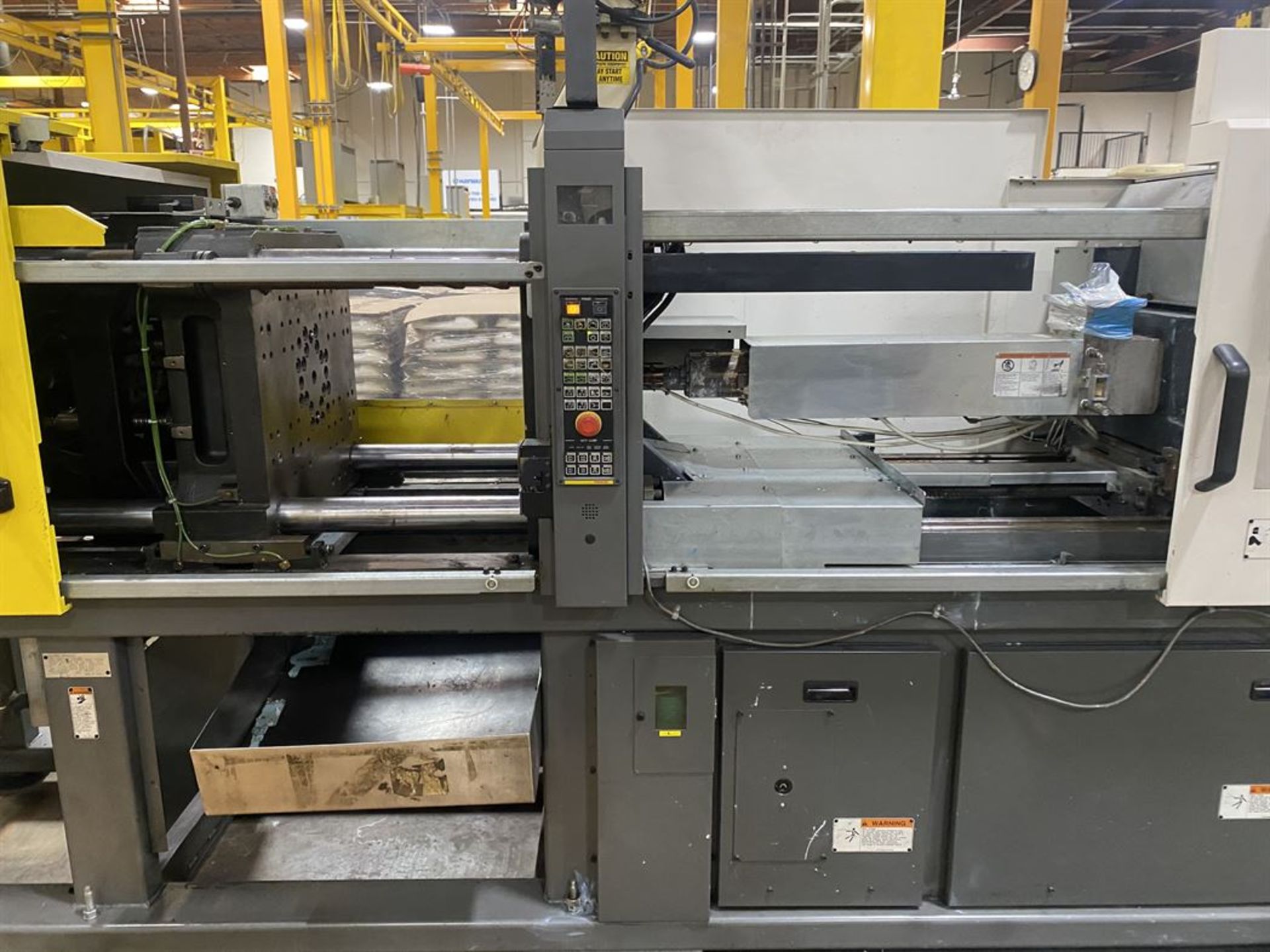 2012 CINCINNATI MILACRON FANUC RoboShot S-2000i 110B 110 Ton Electric Injection Molder, s/n - Image 9 of 11