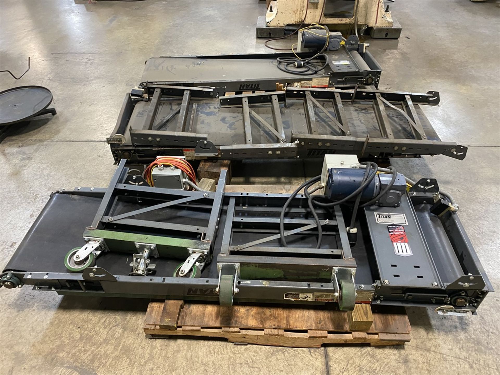 Lot of (3) TITAN 7' x 20"W Power Belt Conveyor - Image 2 of 3