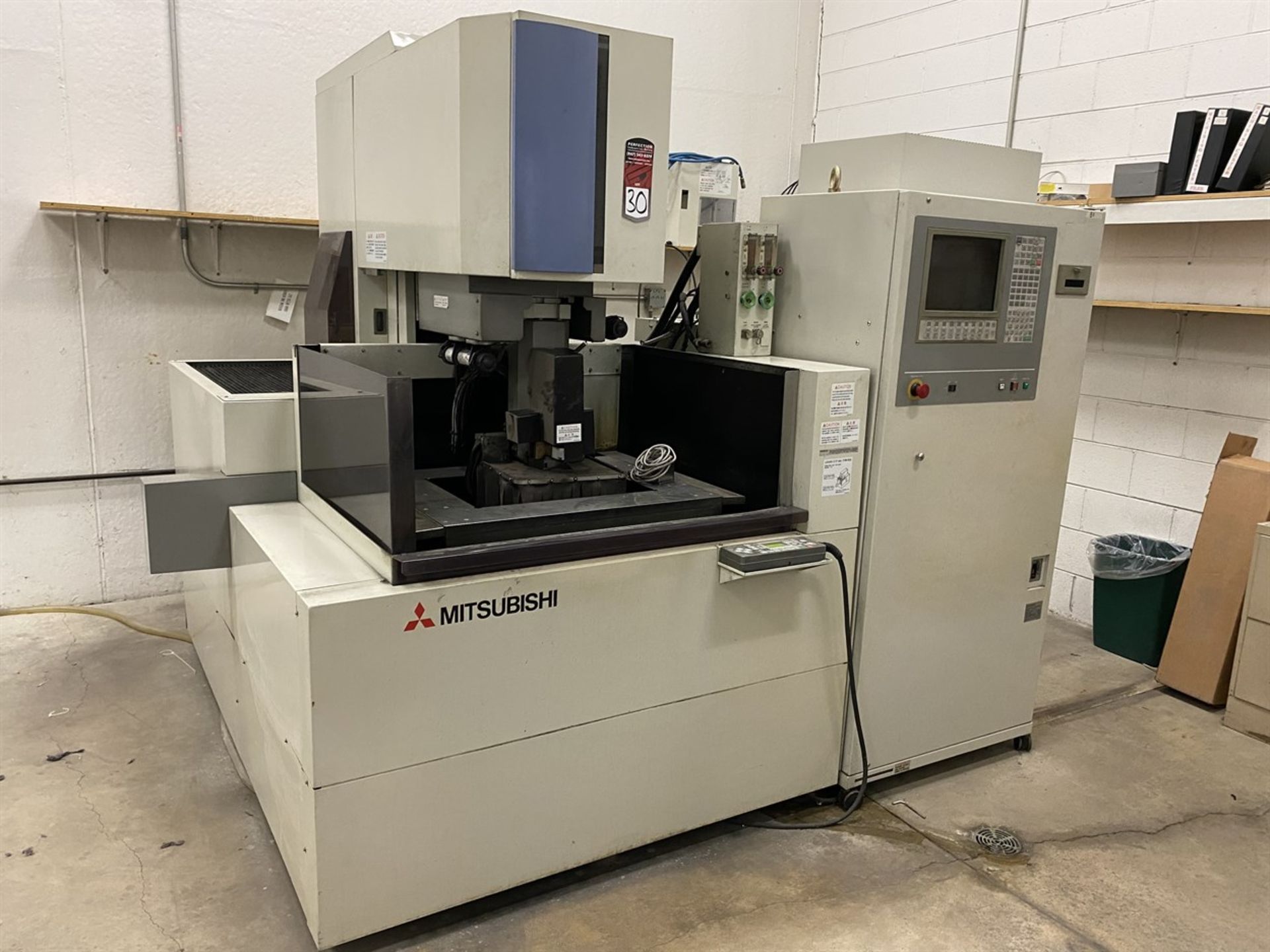 MITSUBISHI FX-20 CNC Wire EDM, s/n na, w/ Mitsubishi W11FX2 Control