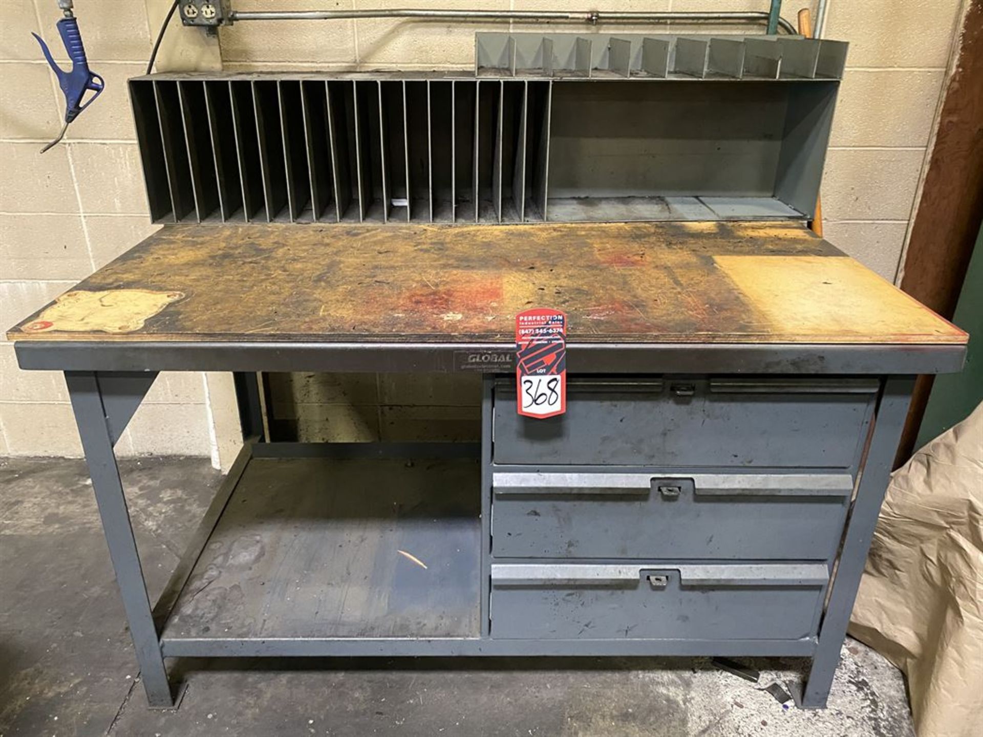 Global 36" x 60" Work Bench