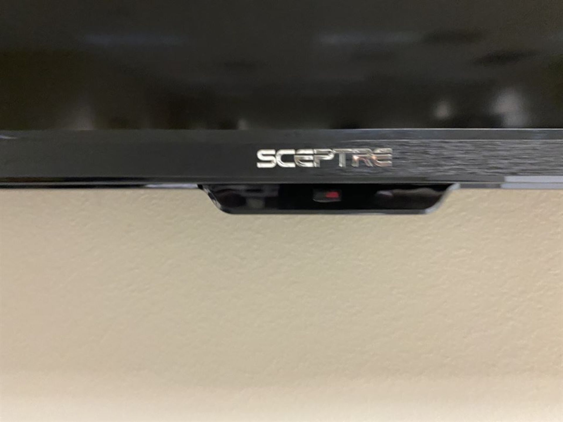 Sceptre 48" Flatscreen TV - Image 2 of 2