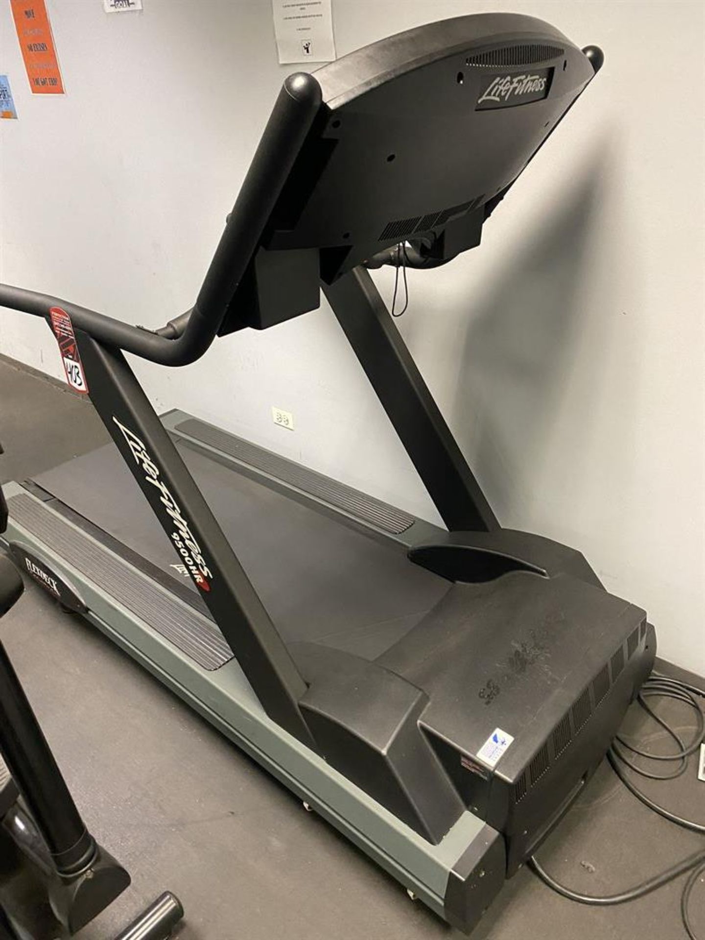 Life Fitness 9500HR Treadmill - Image 3 of 5