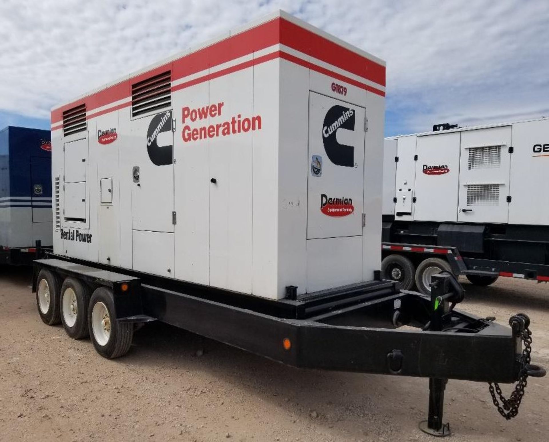 2000 CUMMINS 438 KVA/ 350KW Portable Power Generator, VIN 16MPF1827XD027931, Pintle Hitch Style, 3-