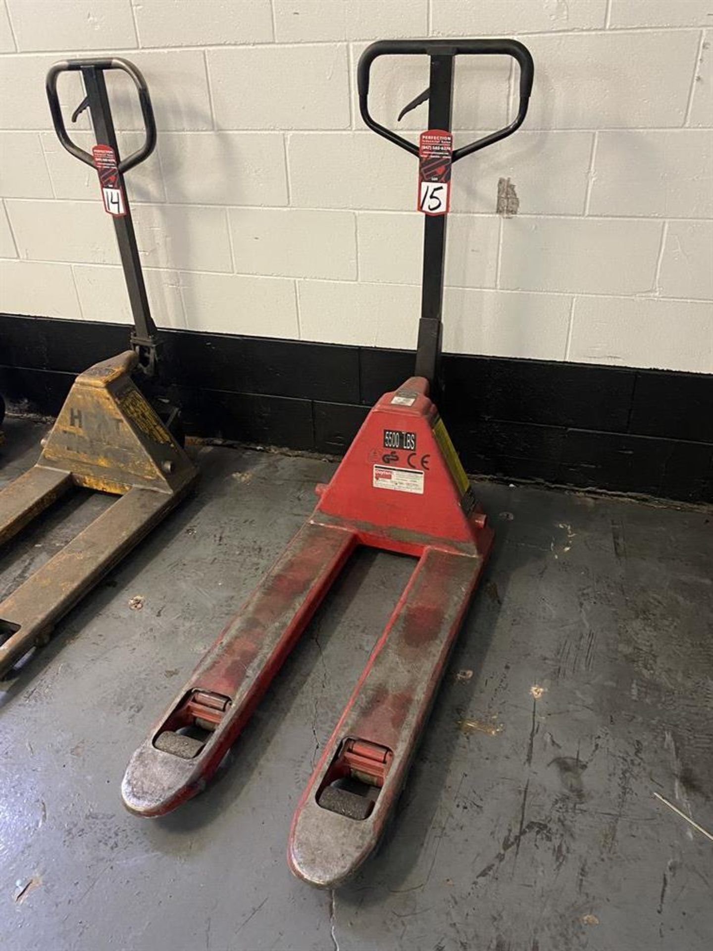 Dayton 2TUR8 5500 Lb. Industrial Pallet Jack