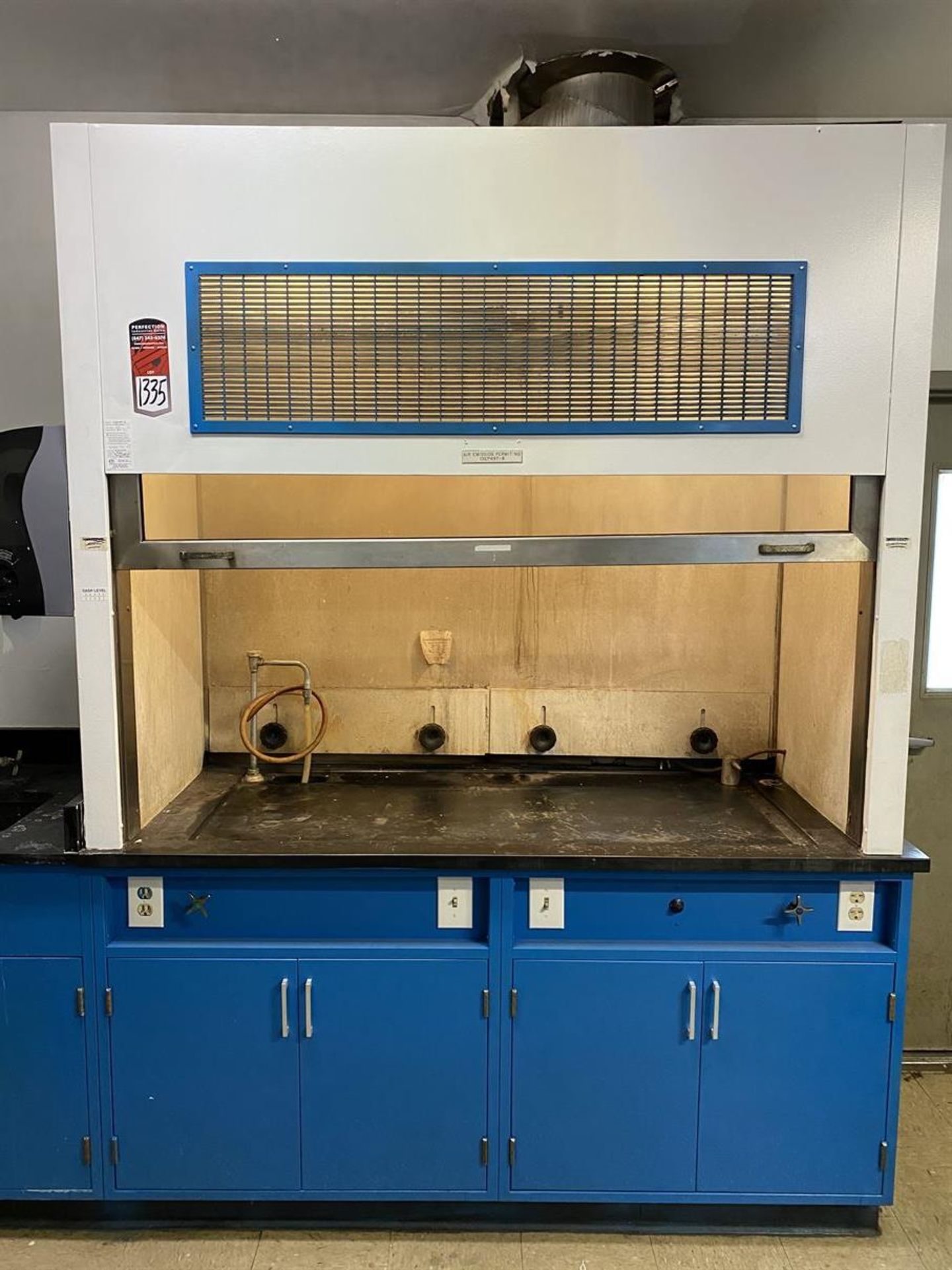 Unknown Make Fume Hood - Image 2 of 2