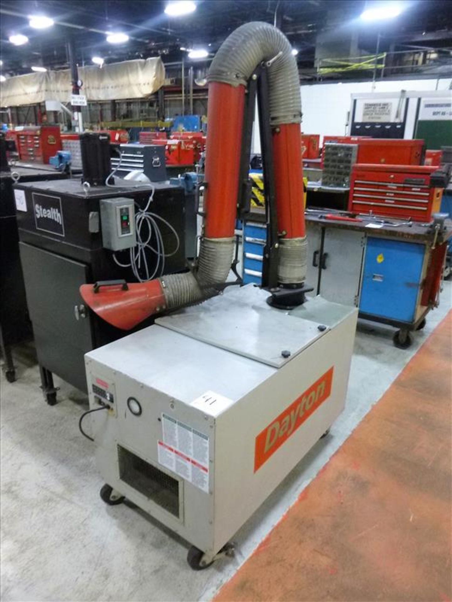 DAYTON 2HNT3 Fume Extractor