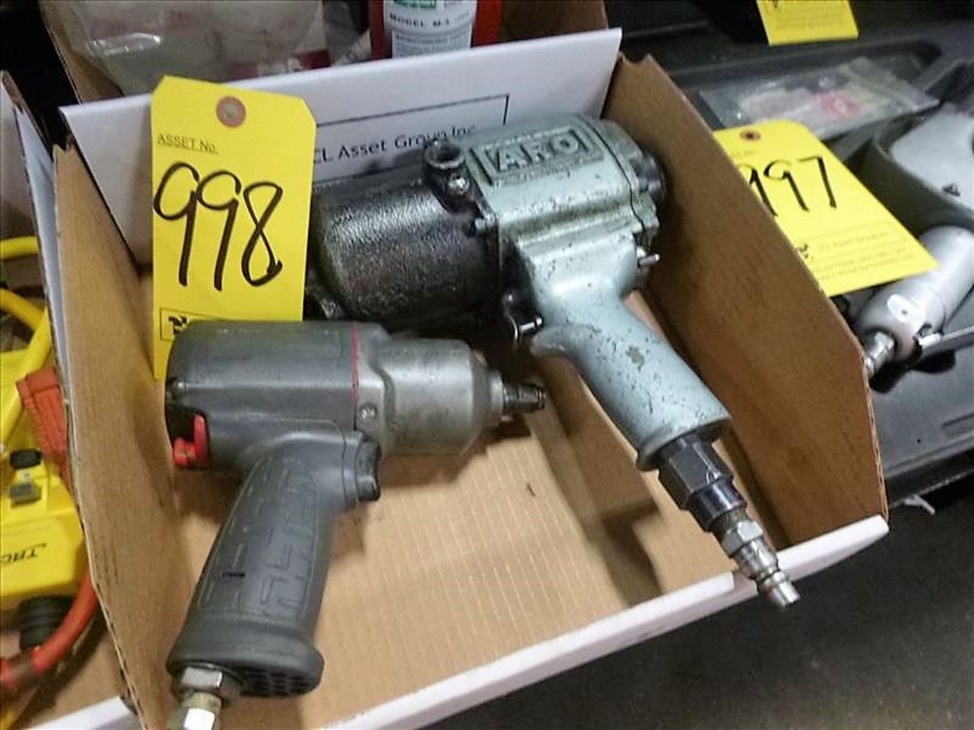 (2) Pneumatic Impact Wrenches