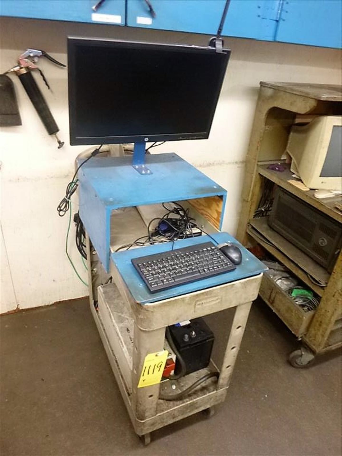 Computer Cart (PC Excluded) c/w XANTRAX CR Series Inverter/Charger