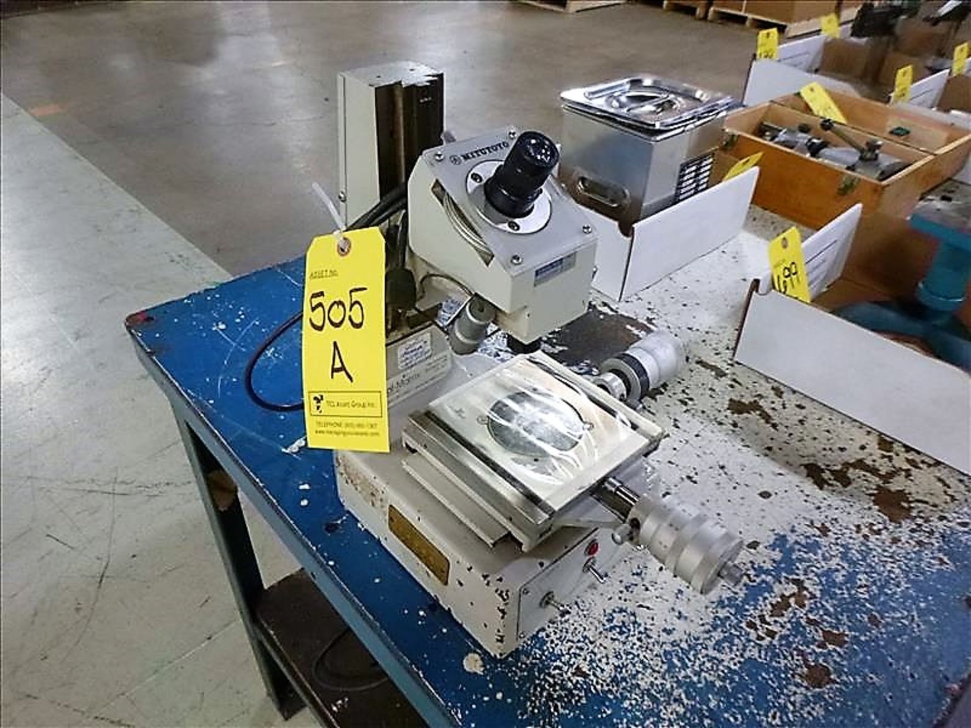 Mitutoyo TM-100 Microscope, s/n 632