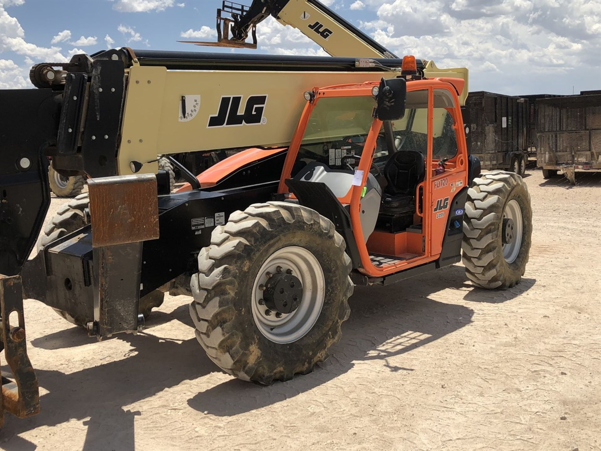 2018 JLG 1055 Telehandler, s/n 160083808 , 10,000 Lb. Maximum Lift Capacity, 55' Maximum Lift - Image 2 of 17