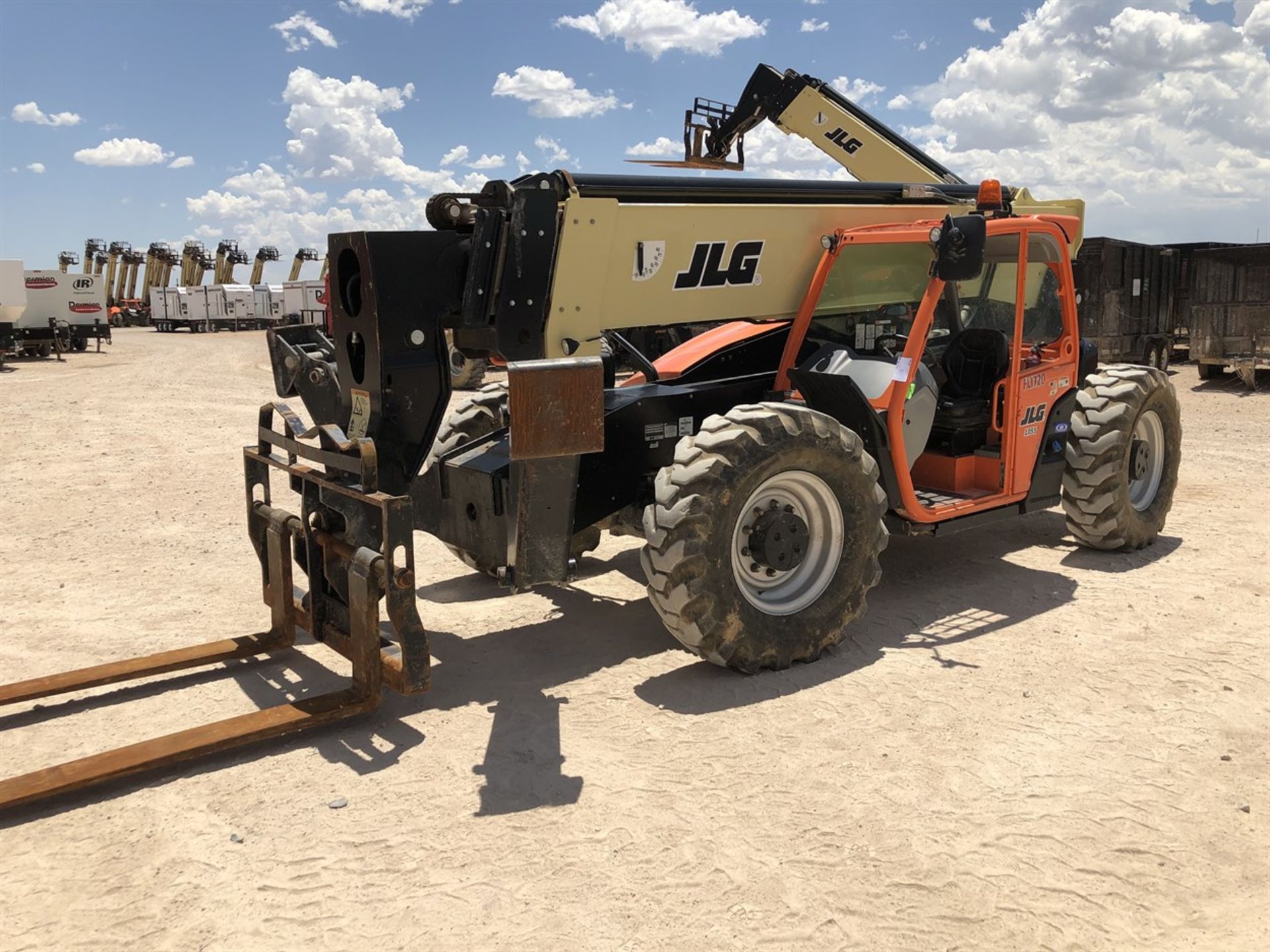 2018 JLG 1055 Telehandler, s/n 160083808 , 10,000 Lb. Maximum Lift Capacity, 55' Maximum Lift