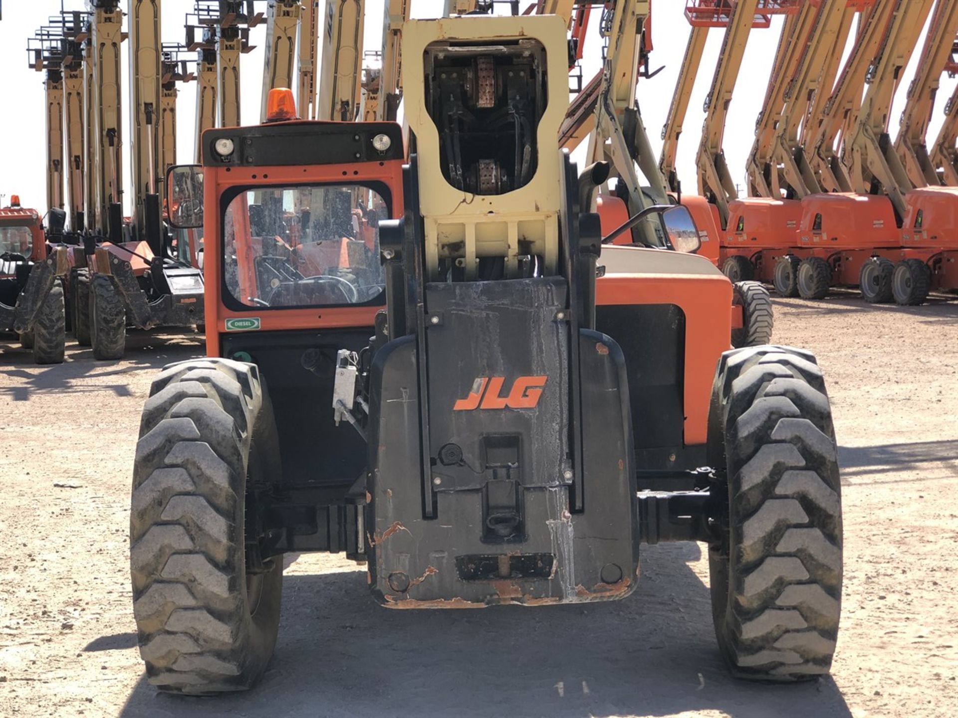 2018 JLG 1055 Telehandler, s/n 160084199 , 10,000 Lb. Maximum Lift Capacity, 55' Maximum Lift - Image 7 of 15