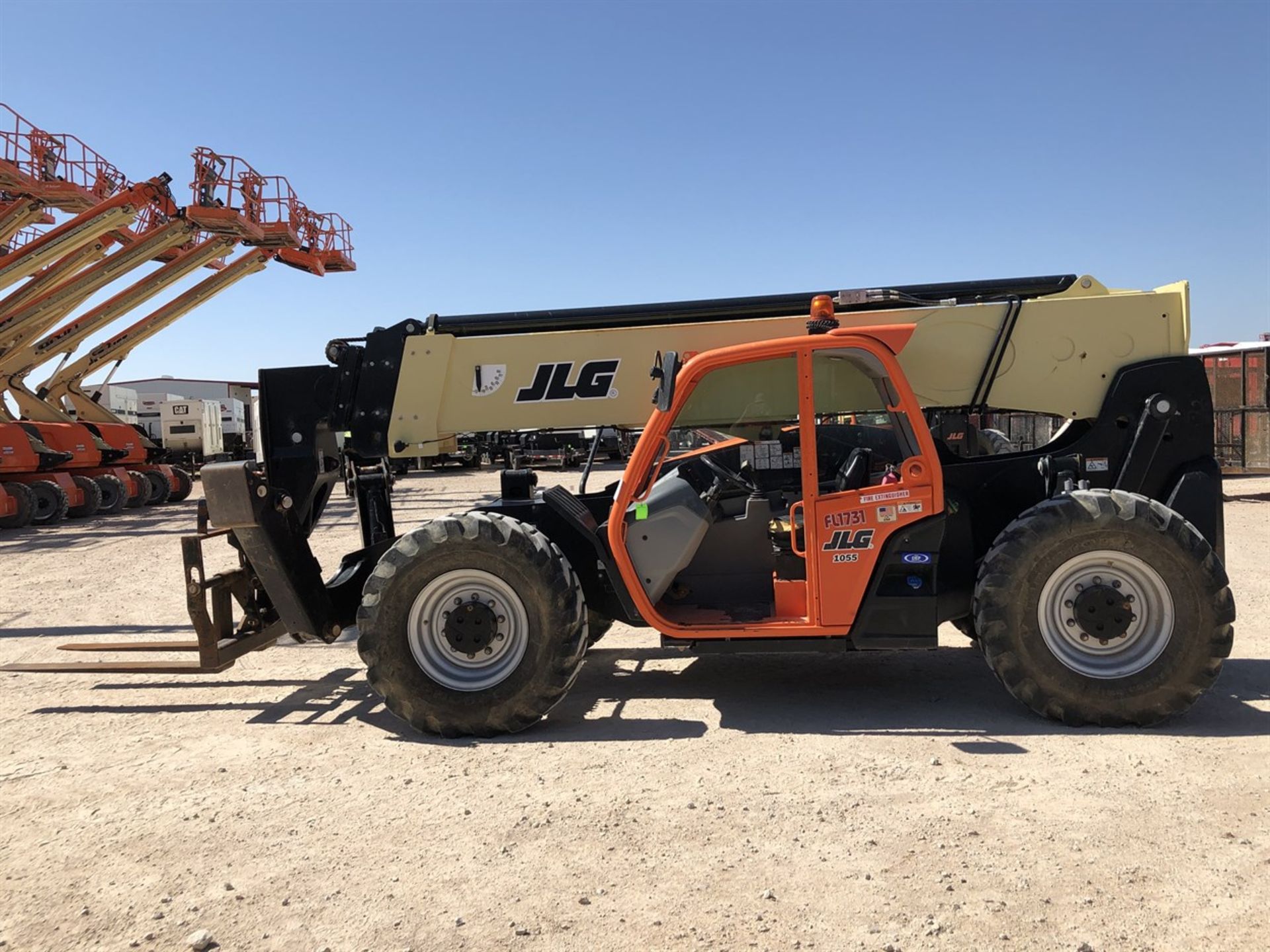 2018 JLG 1055 Telehandler, s/n 160084199 , 10,000 Lb. Maximum Lift Capacity, 55' Maximum Lift - Image 9 of 15