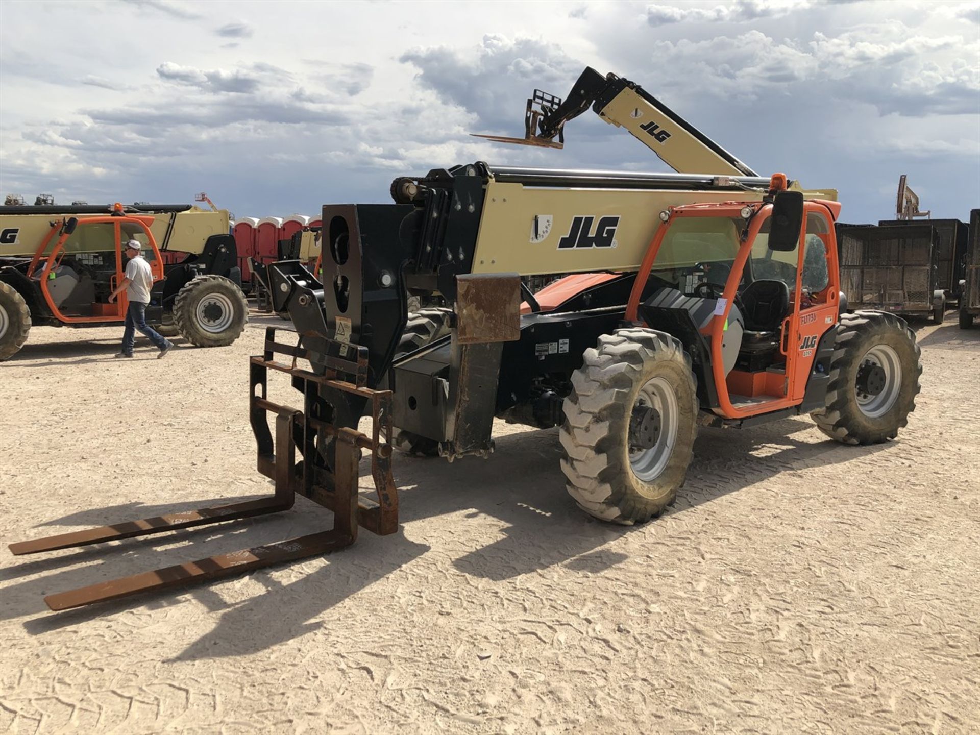 2018 JLG 1055 Telehandler, s/n 160084304 , 10,000 Lb. Maximum Lift Capacity, 55' Maximum Lift