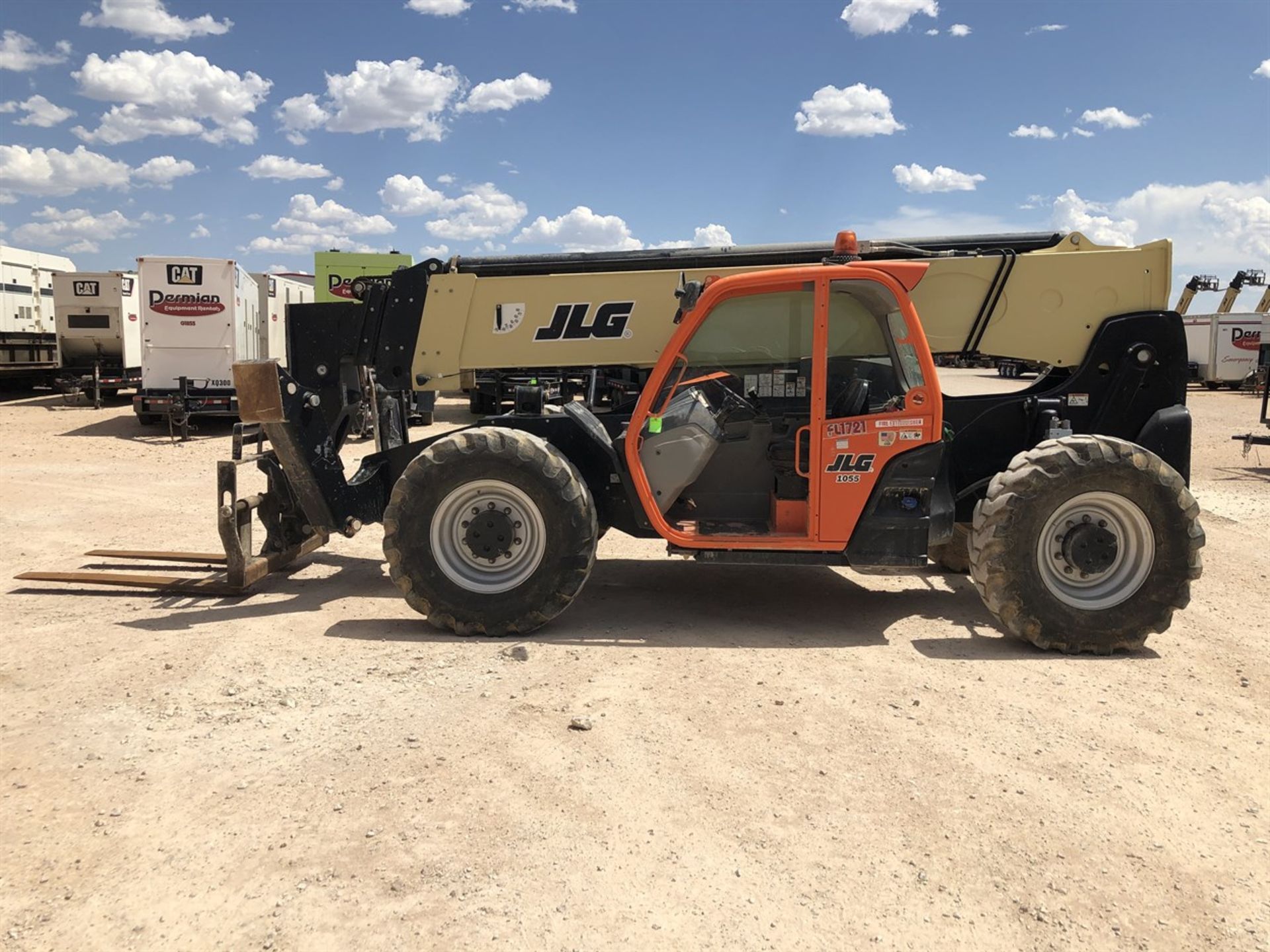 2018 JLG 1055 Telehandler, s/n 160083972, 10,000 Lb. Maximum Lift Capacity, 55' Maximum Lift Height, - Image 10 of 15