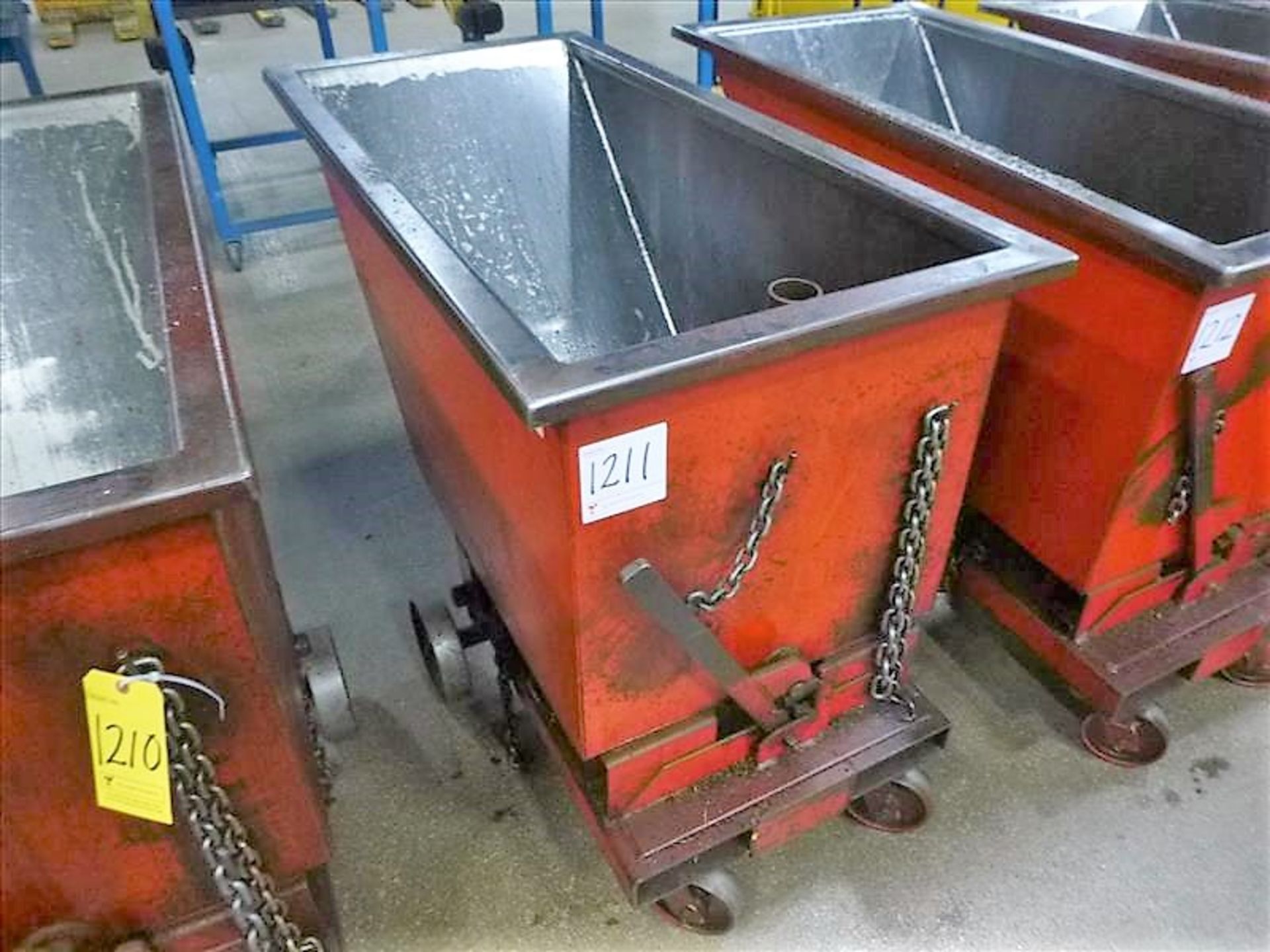 Tilt Dumpster w/ Fork Slots & Casters