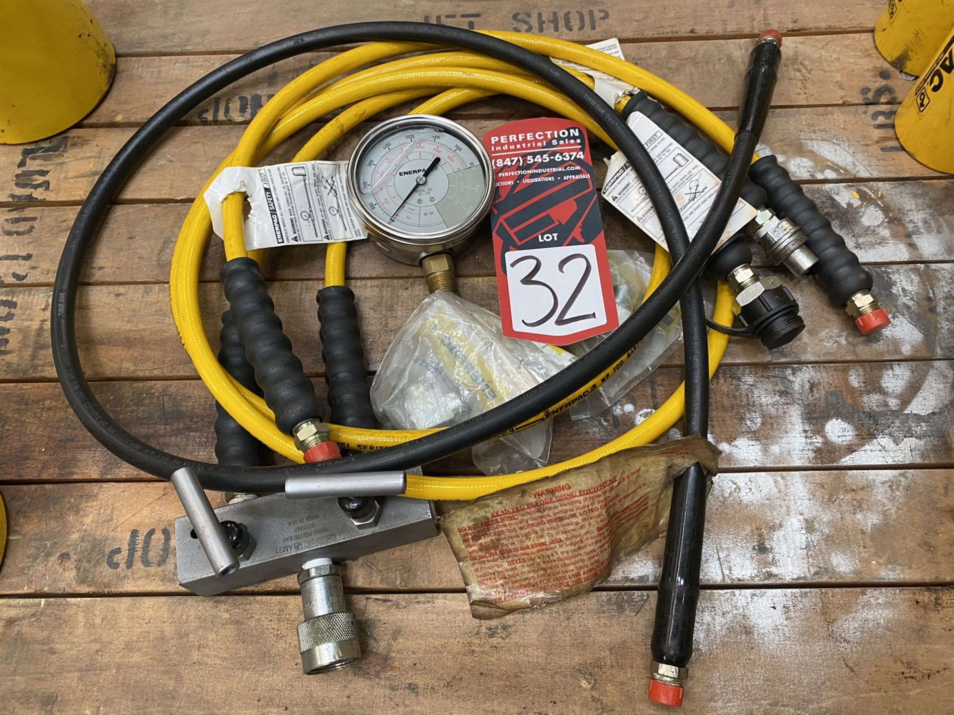 Lot of Hydraulic Hoses, Manifold and Enerpac GF-10P Gauge