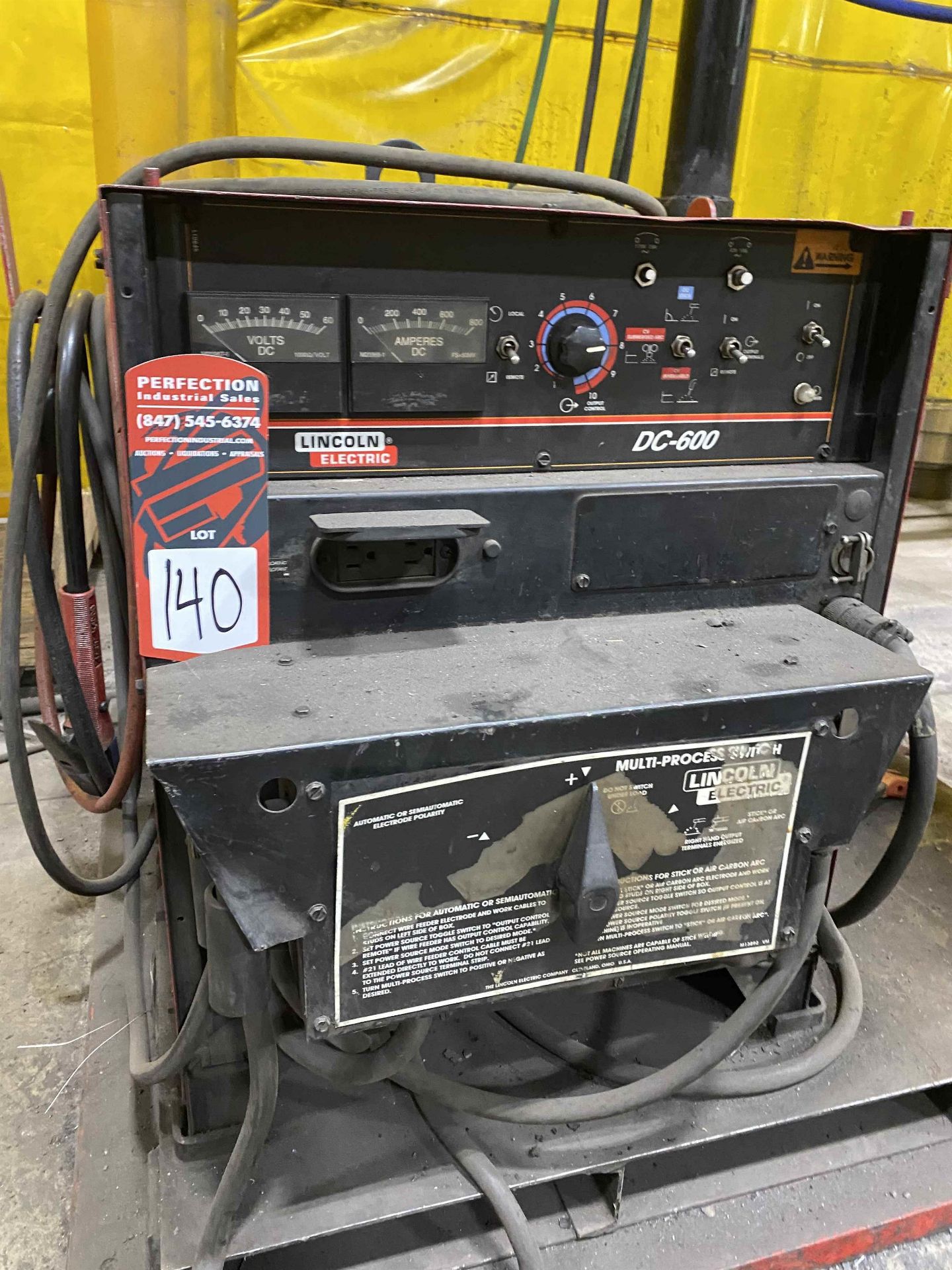 LINCOLN DC-600 Multi-Process Welder, s/n U1070501846, w/ LINCOLN Double Header DH-10 Wire Feed and