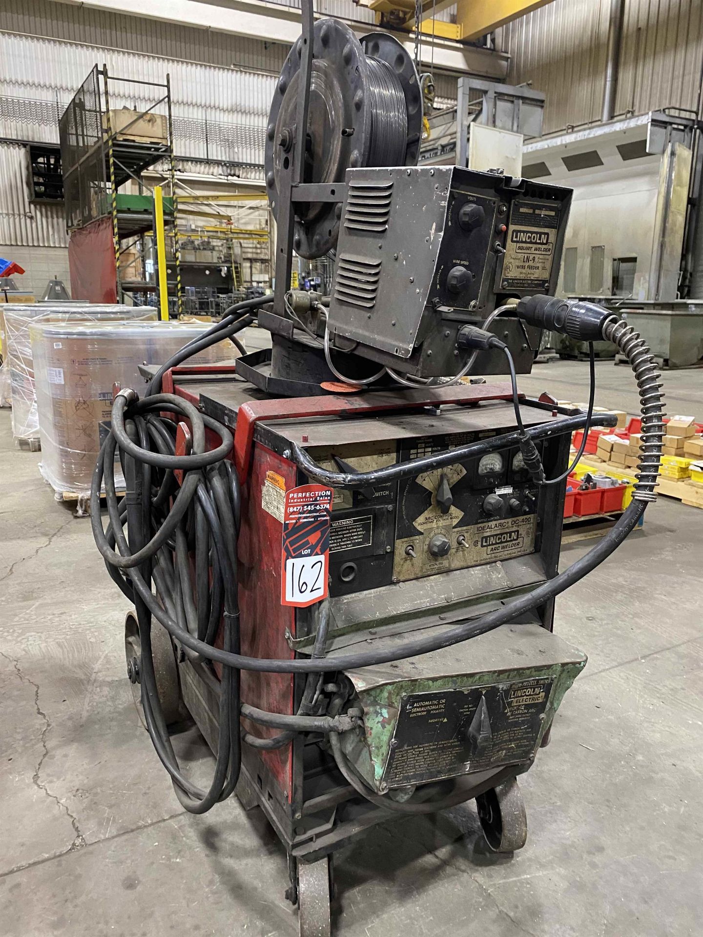 LINCOLN IDEALARC DC-400 Arc Welder, s/n AC-779713, w/ LINCOLN LN-9 Wire Feed