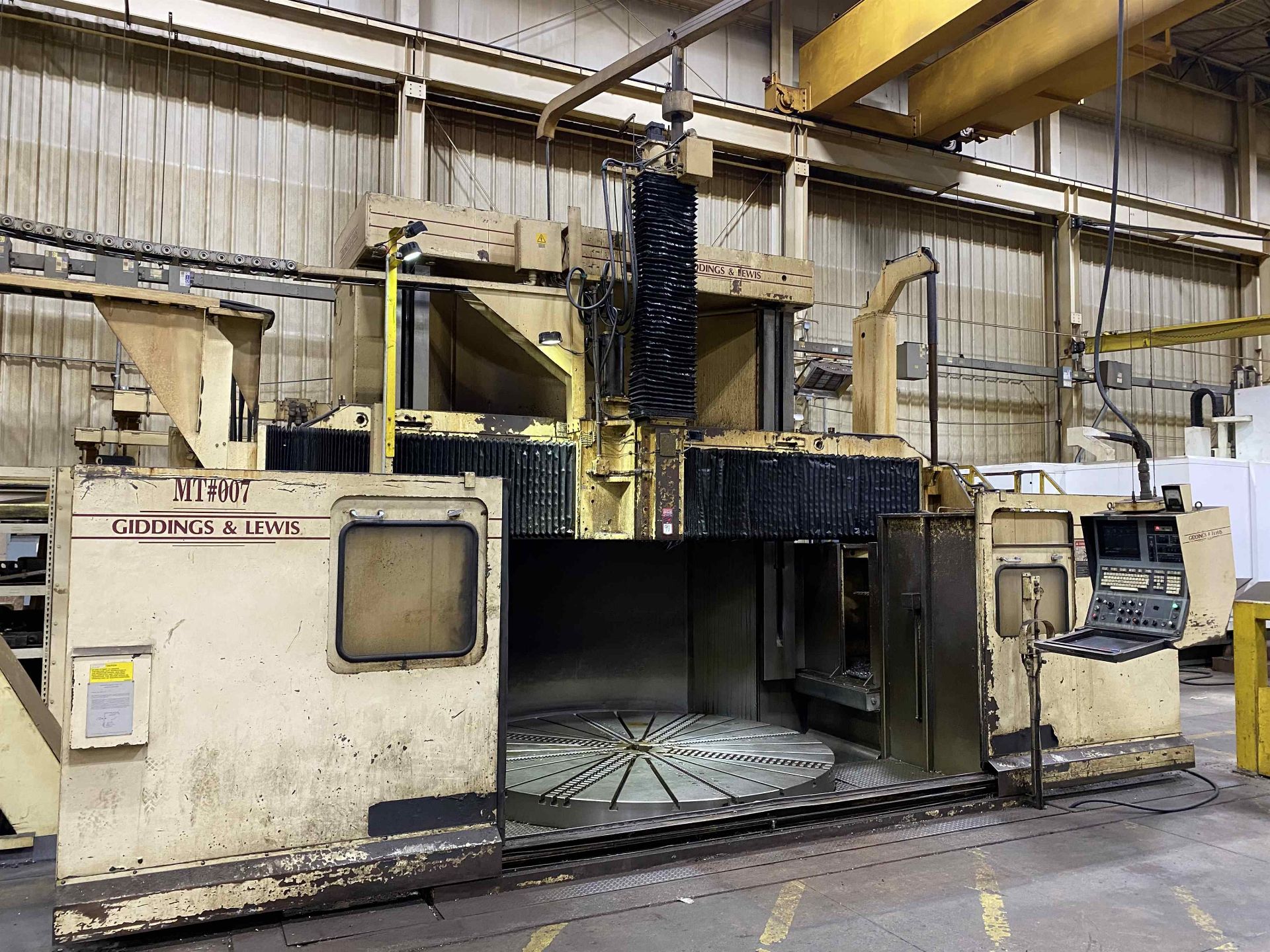 GIDDINGS & LEWIS 108-VTC 108” CNC Vertical Boring Mill, s/n 57-0007-94, w/ G & L 8000 CNC Control, - Bild 2 aus 9