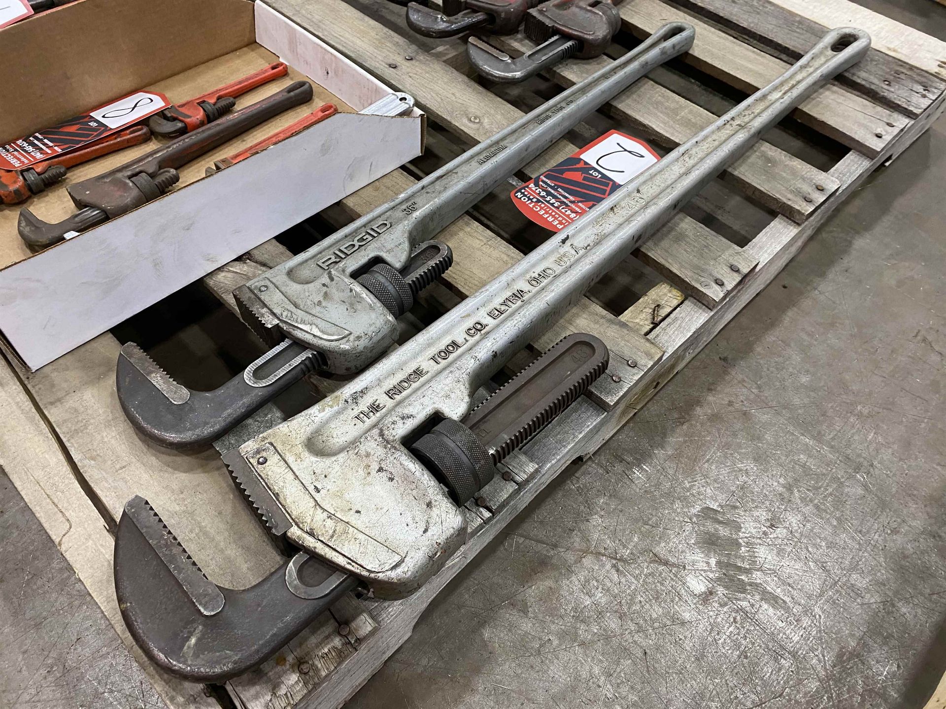 RIDGID 48" and 36" Aluminum Pipe Wrench