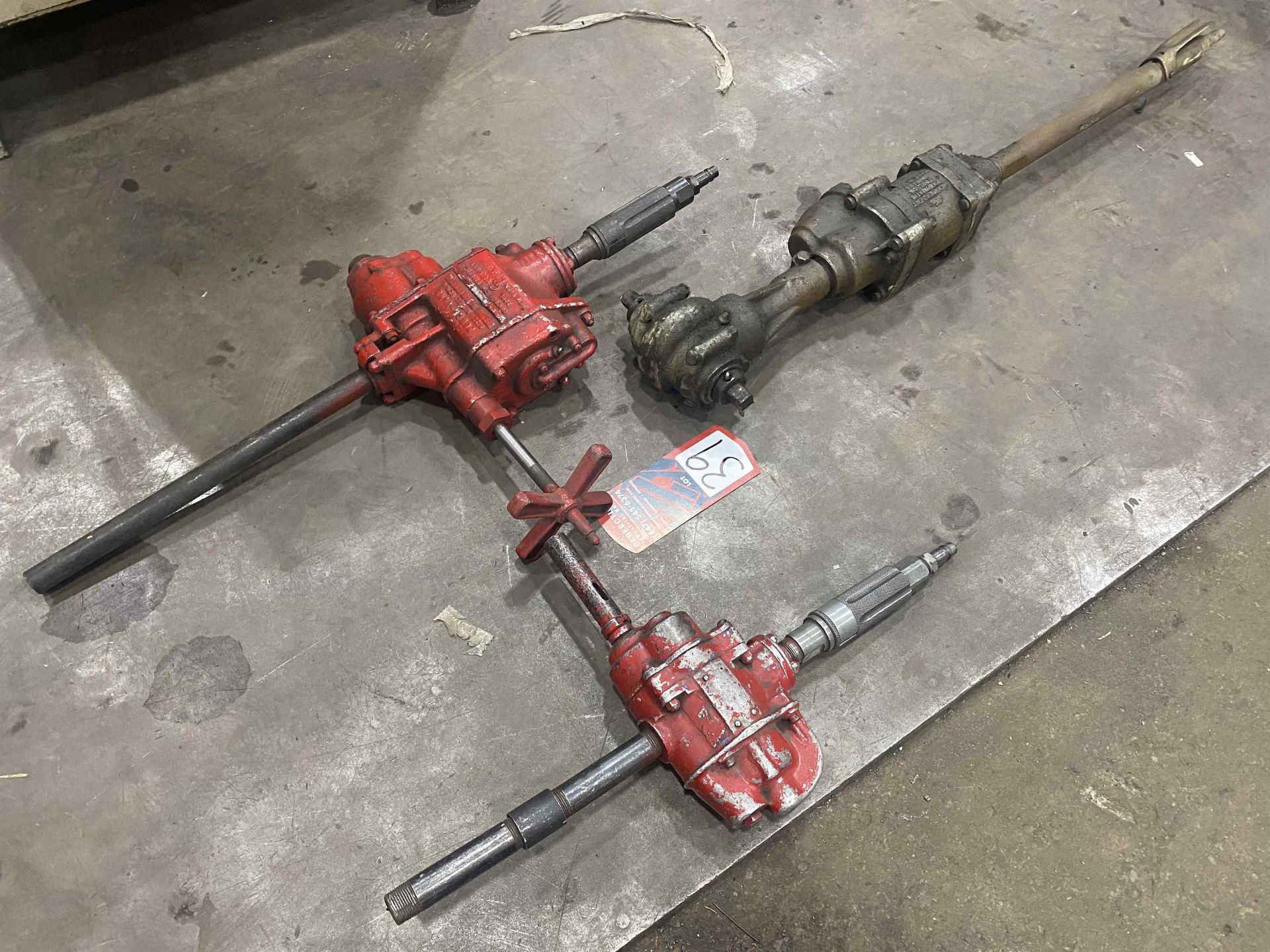 Lot Comprising (2) Pneumatic Multi-Vane Drills w/ INDEPENDANT Pneumatic 3/4" Drive Air Ratchet