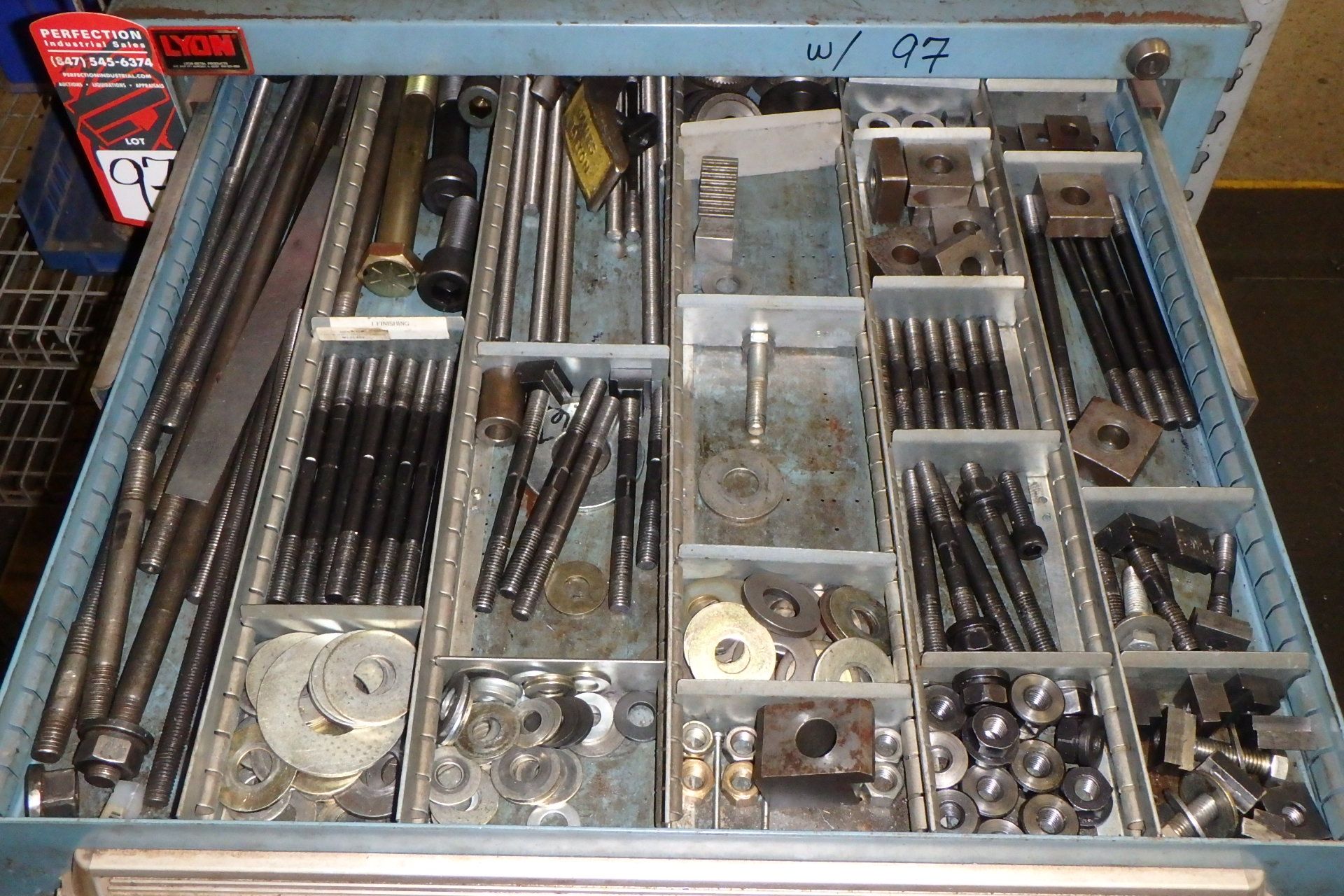 Lot Comprising Horizontal Cutters, Spacers, Tapers, (1) LYON 5-Drawer Cabinet, w/ Contents of Hold - Image 3 of 7