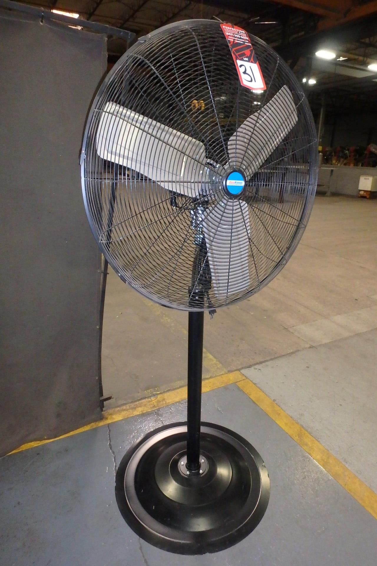 PROFITTER 30" 3-Blade Pedestal Fan