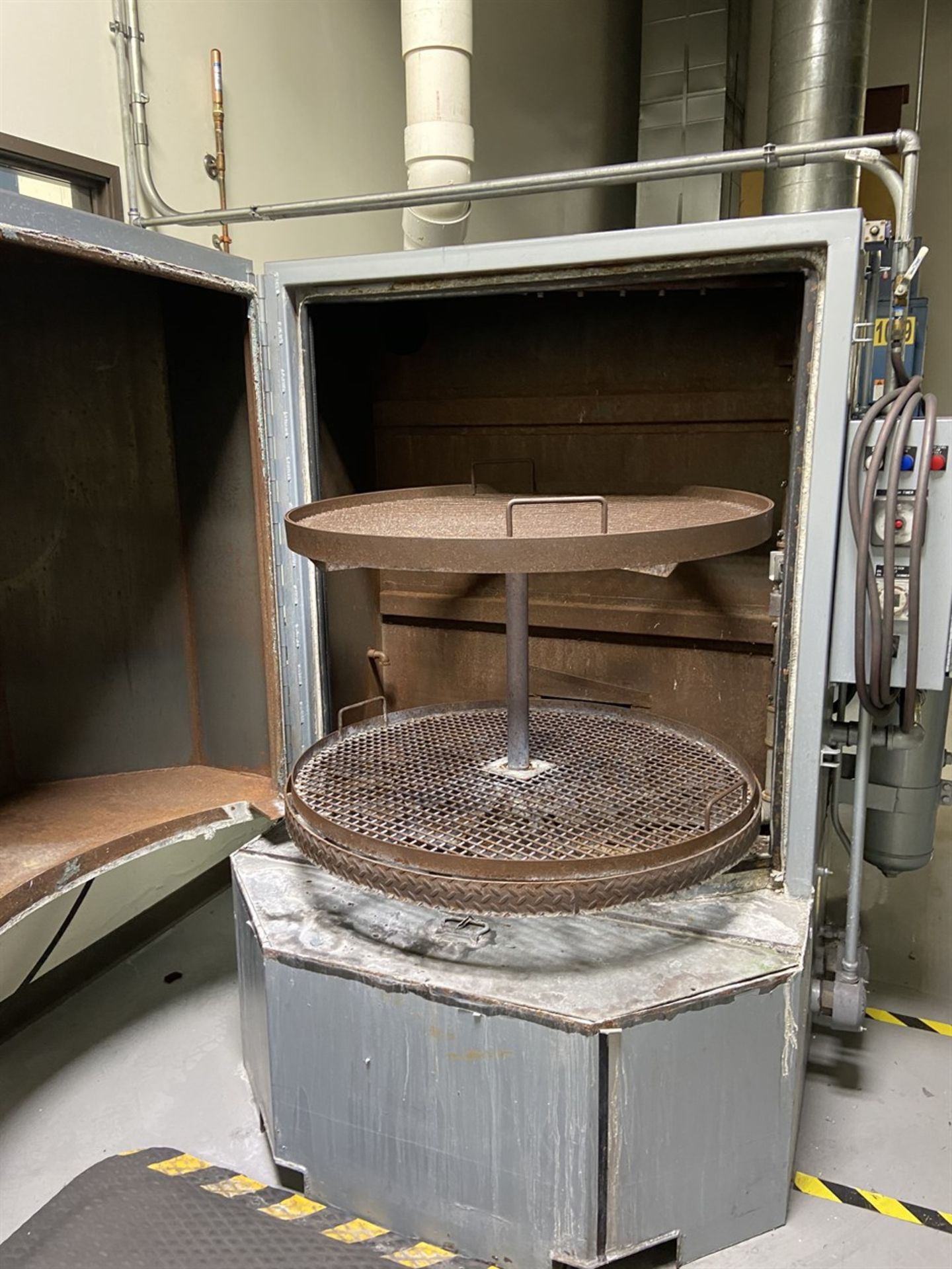 2008 BETTER ENGINEERING F4000P-ZX Parts Washer, s/n 20867; 40" Diameter Table, (2) Trays, Heat, Time - Image 2 of 7