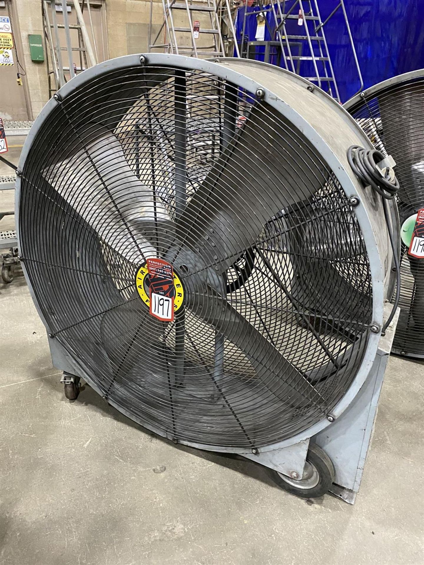 Air Master 42" Barrel Fan