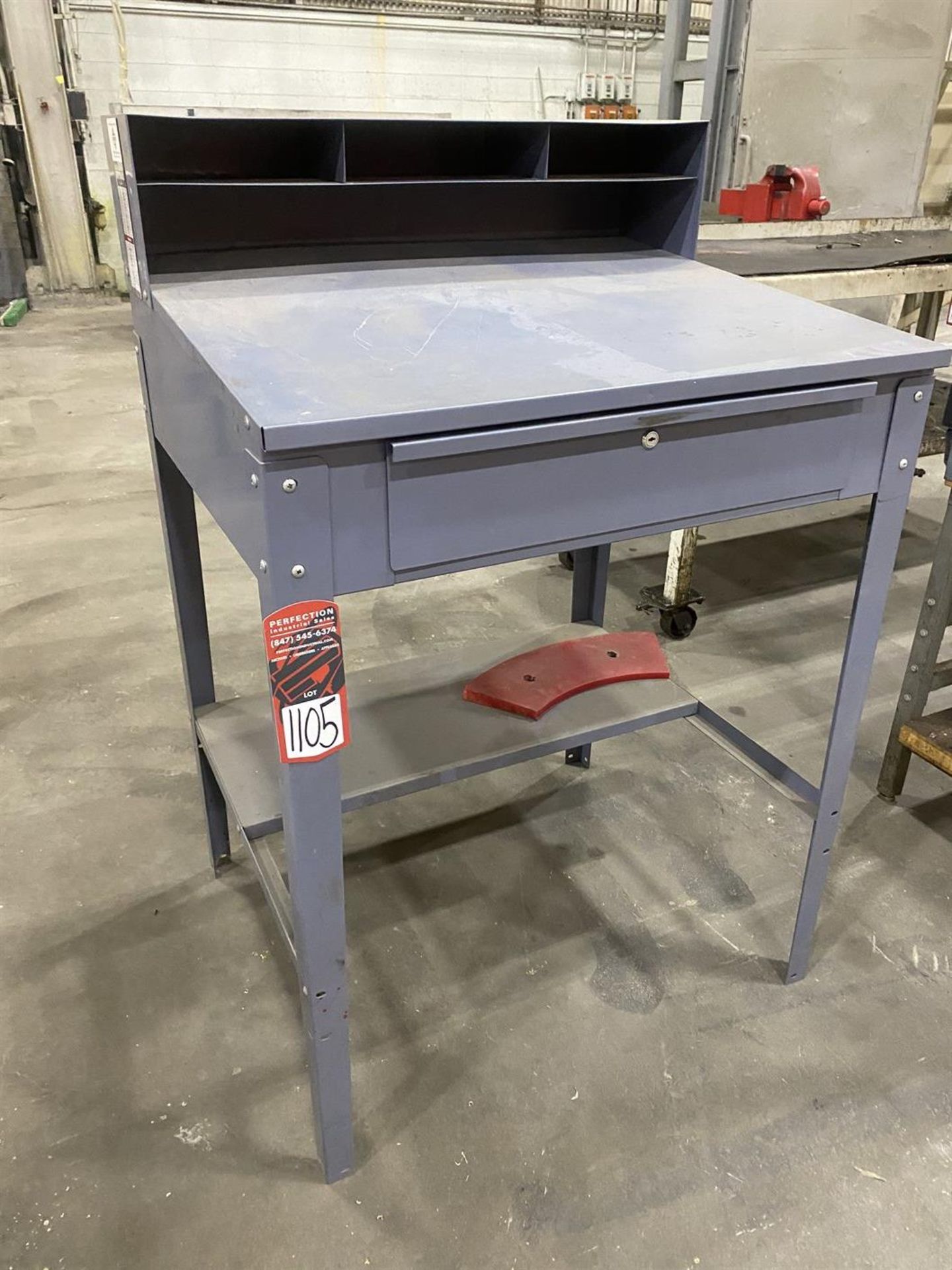 Foreman's Work Desk