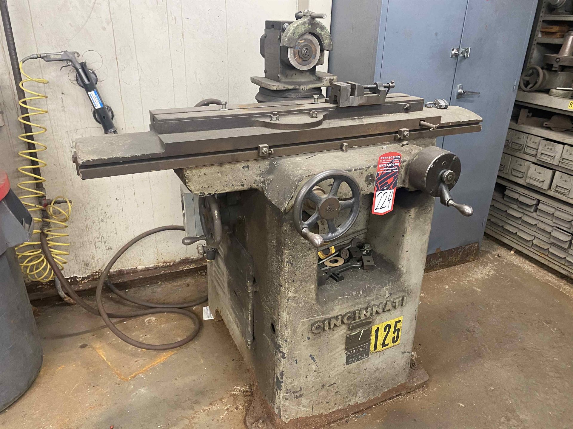 CINCINNATI Tool & Cutter Grinder