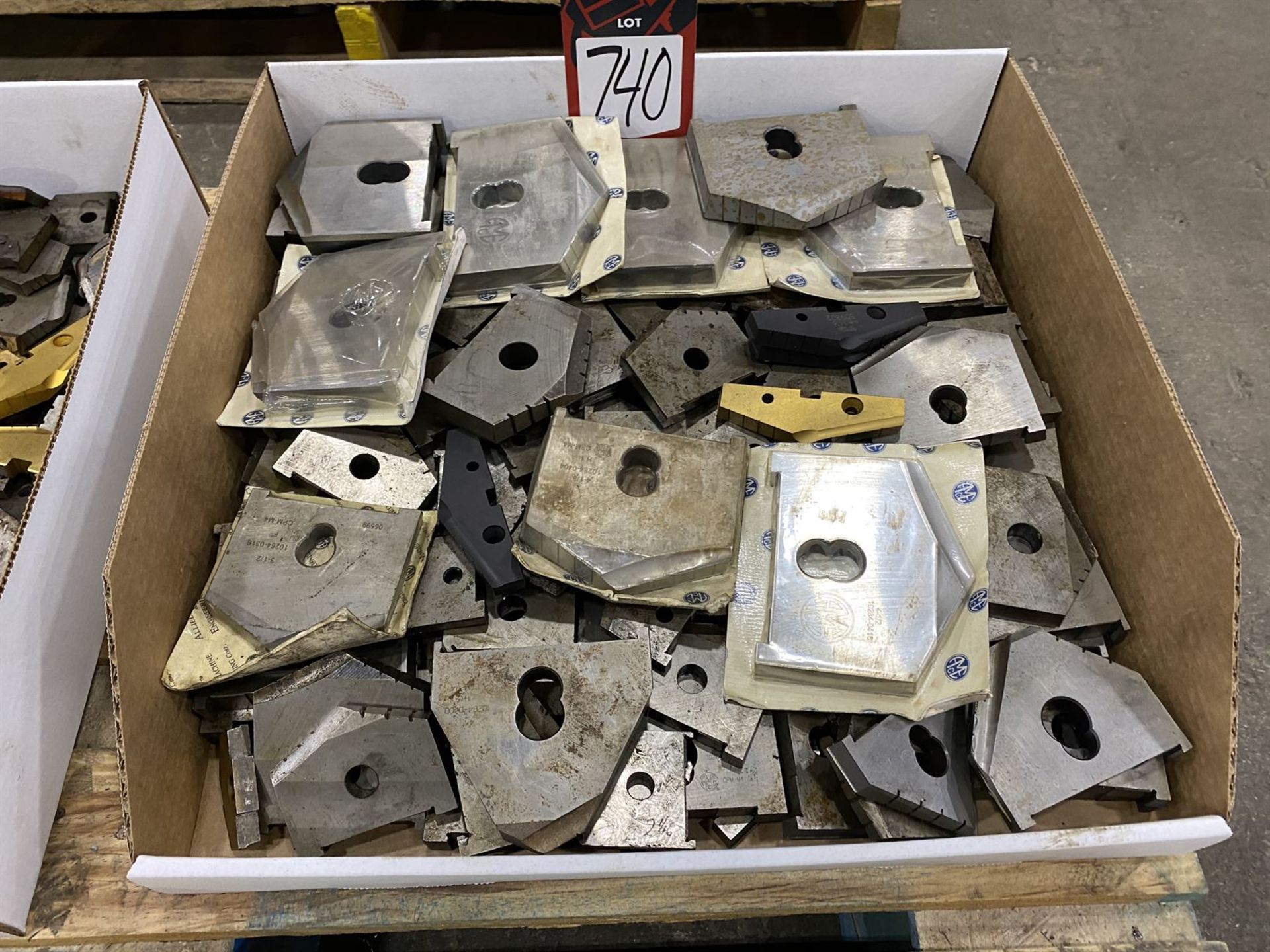 Lot of Assorted Spade Drill Inserts