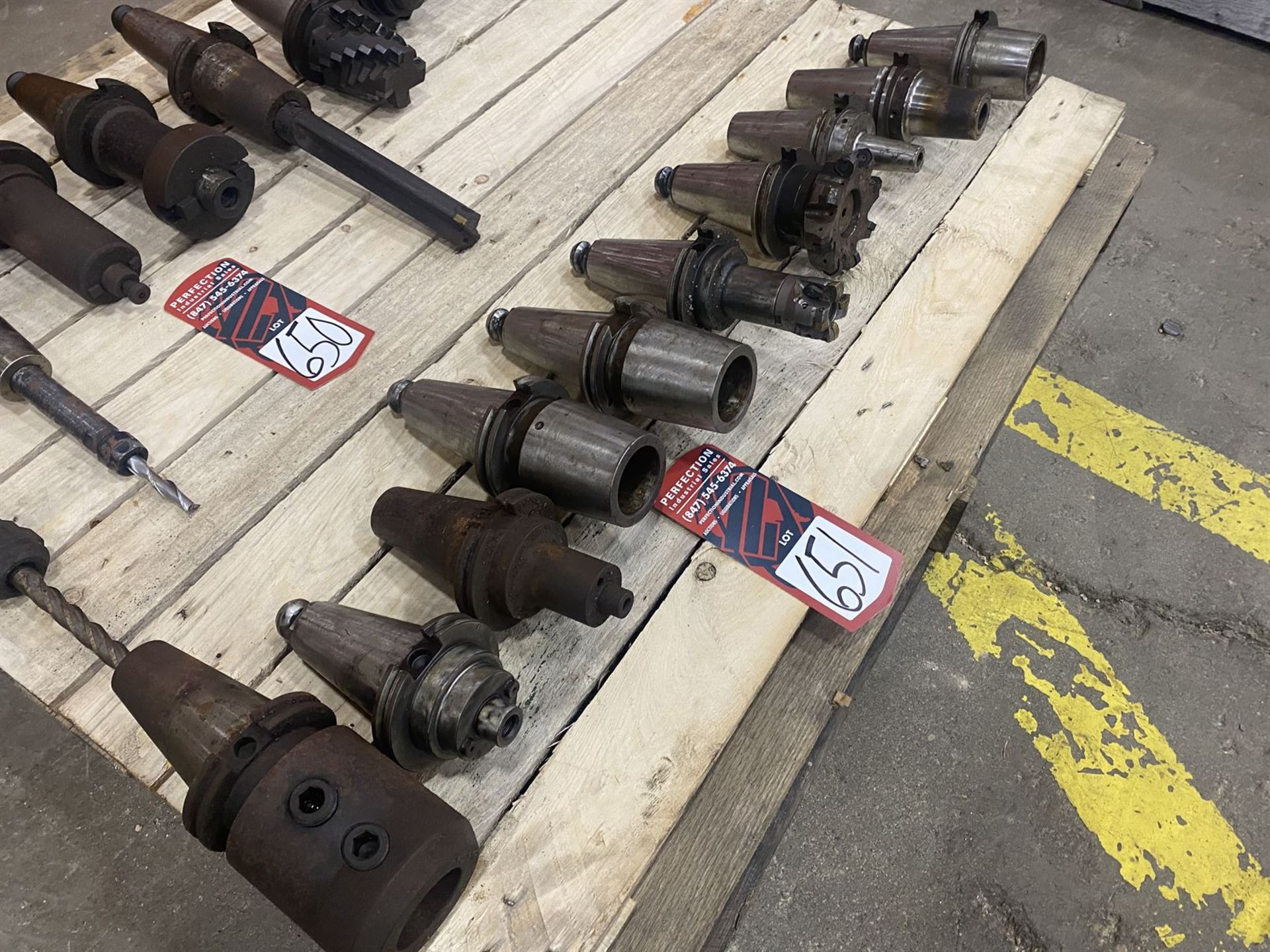 Lot of (10) Cat 50 Tool Holders