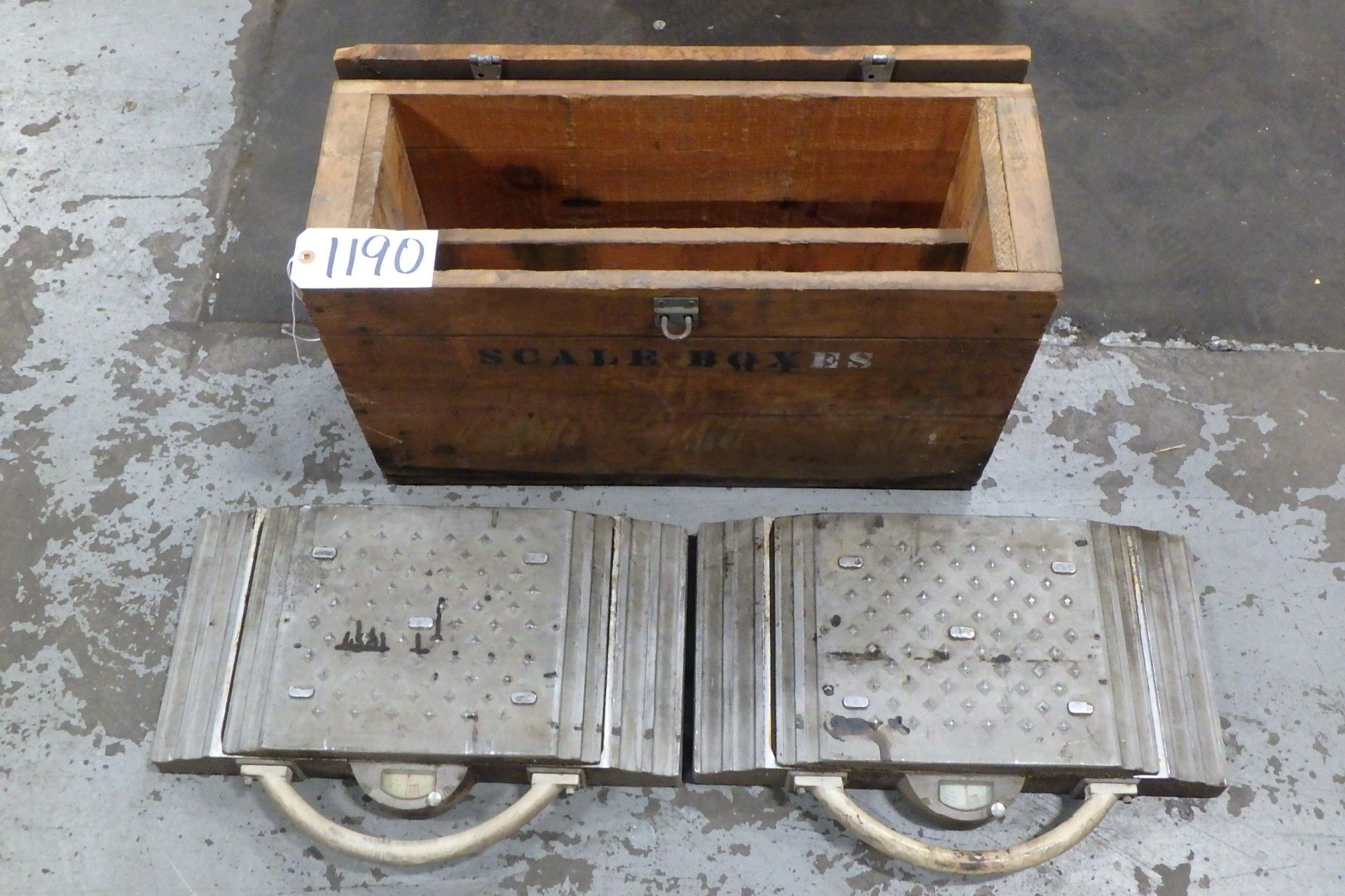 (2) Portable Scales, w/ Wood Box